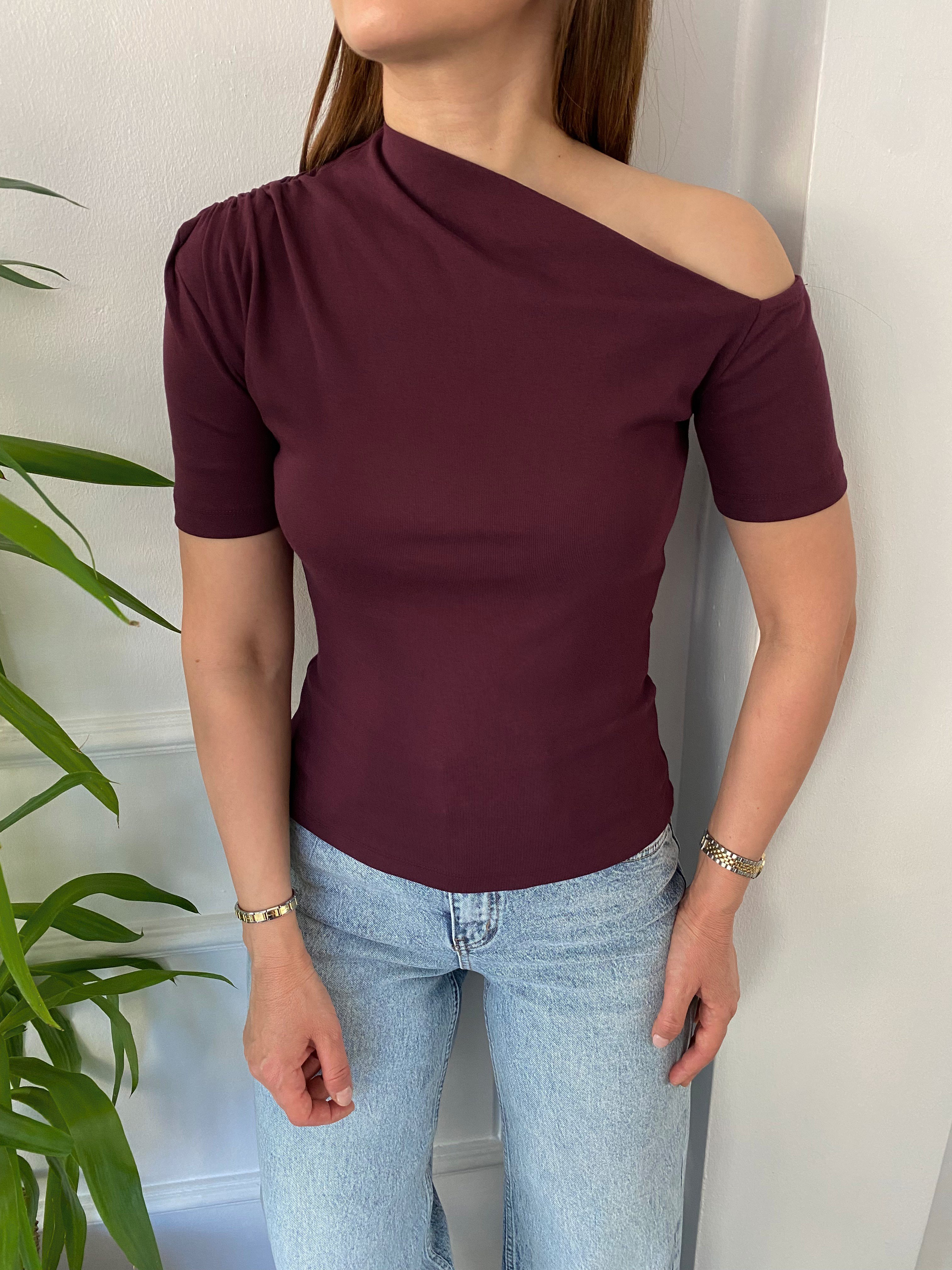 Omzu Açık Tişort Bordo