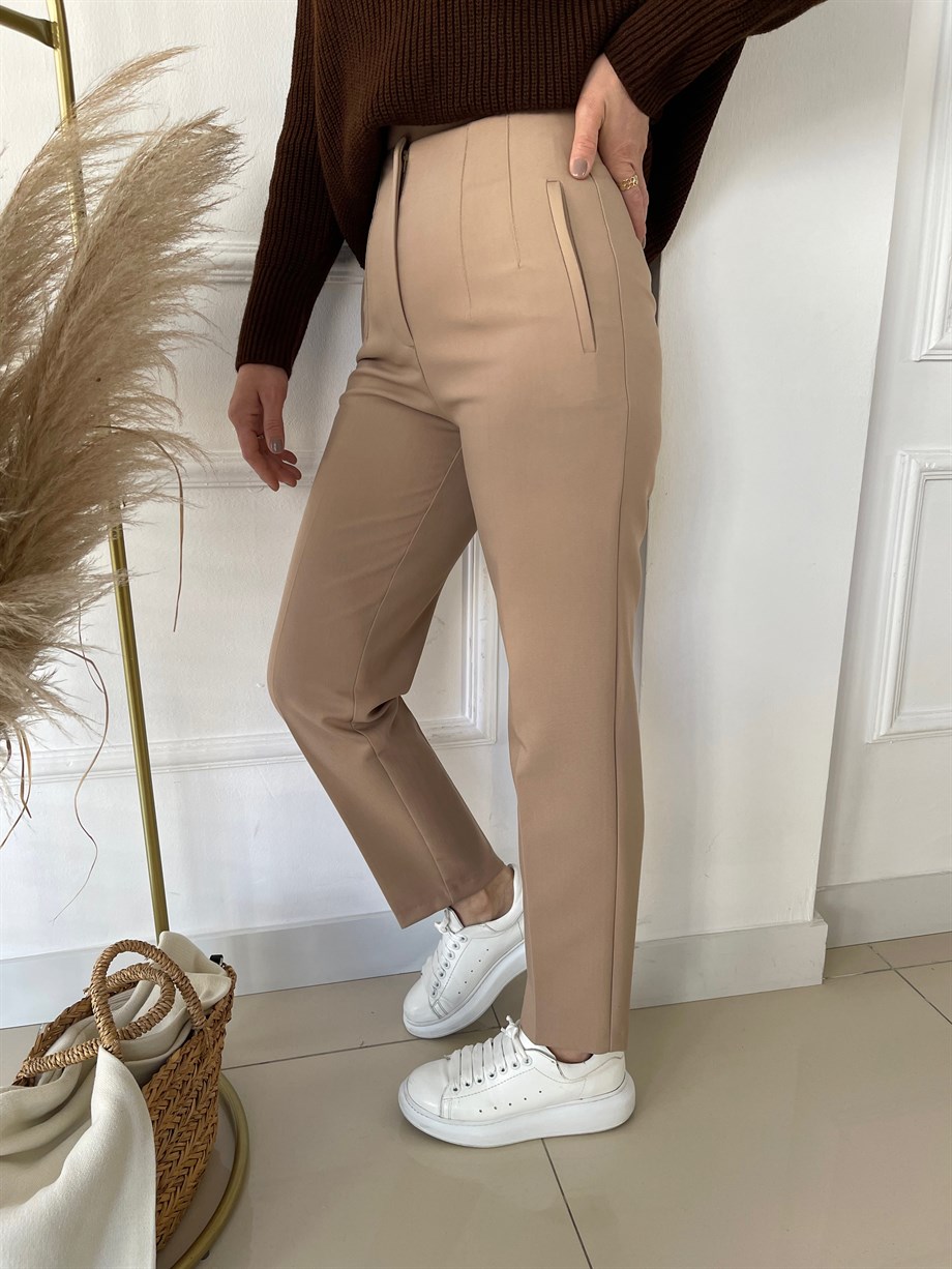 Önü Flotalı Pantolon Camel