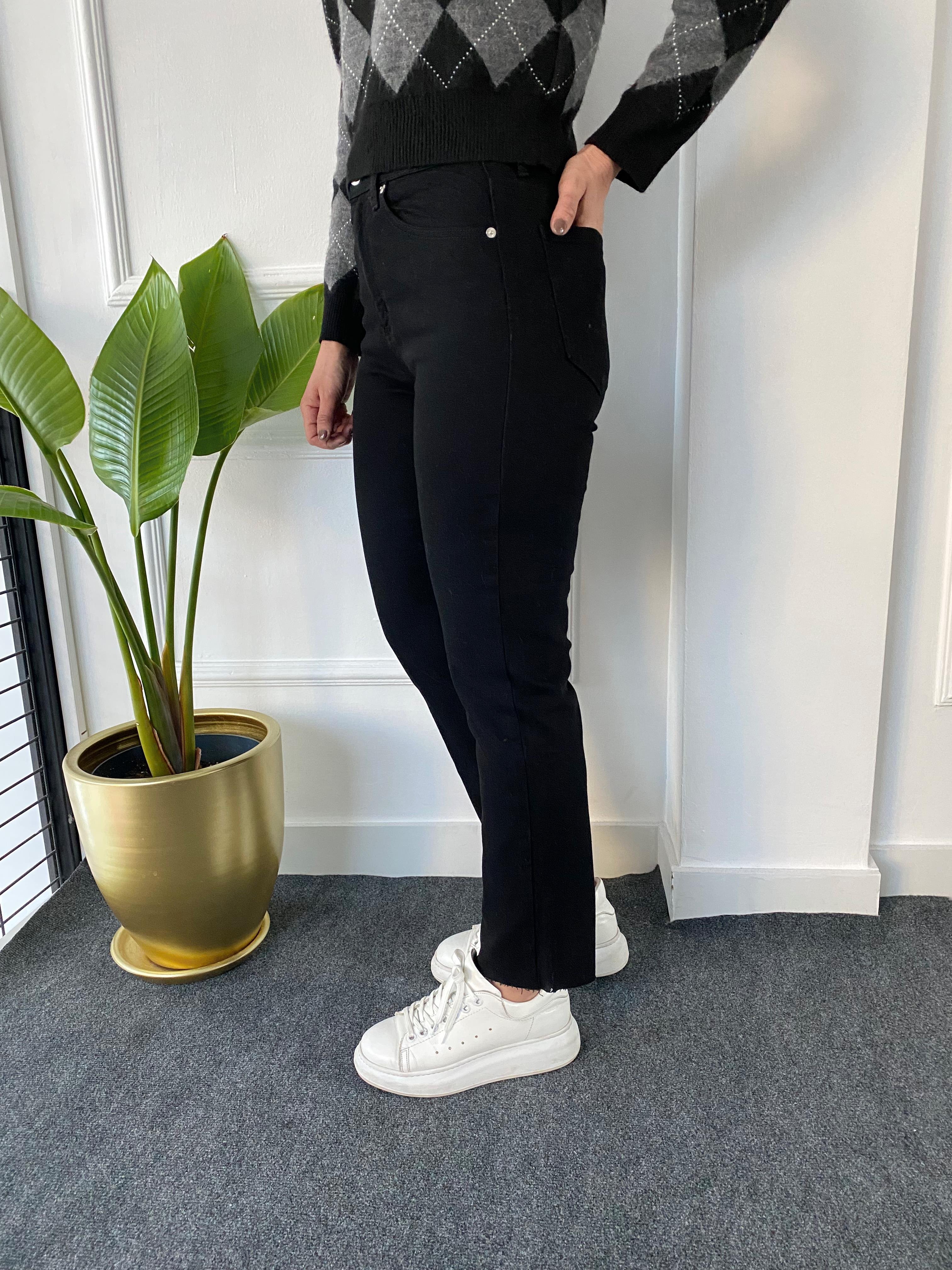Orj Marka Boyfit Kesik Paça Jean Siyah