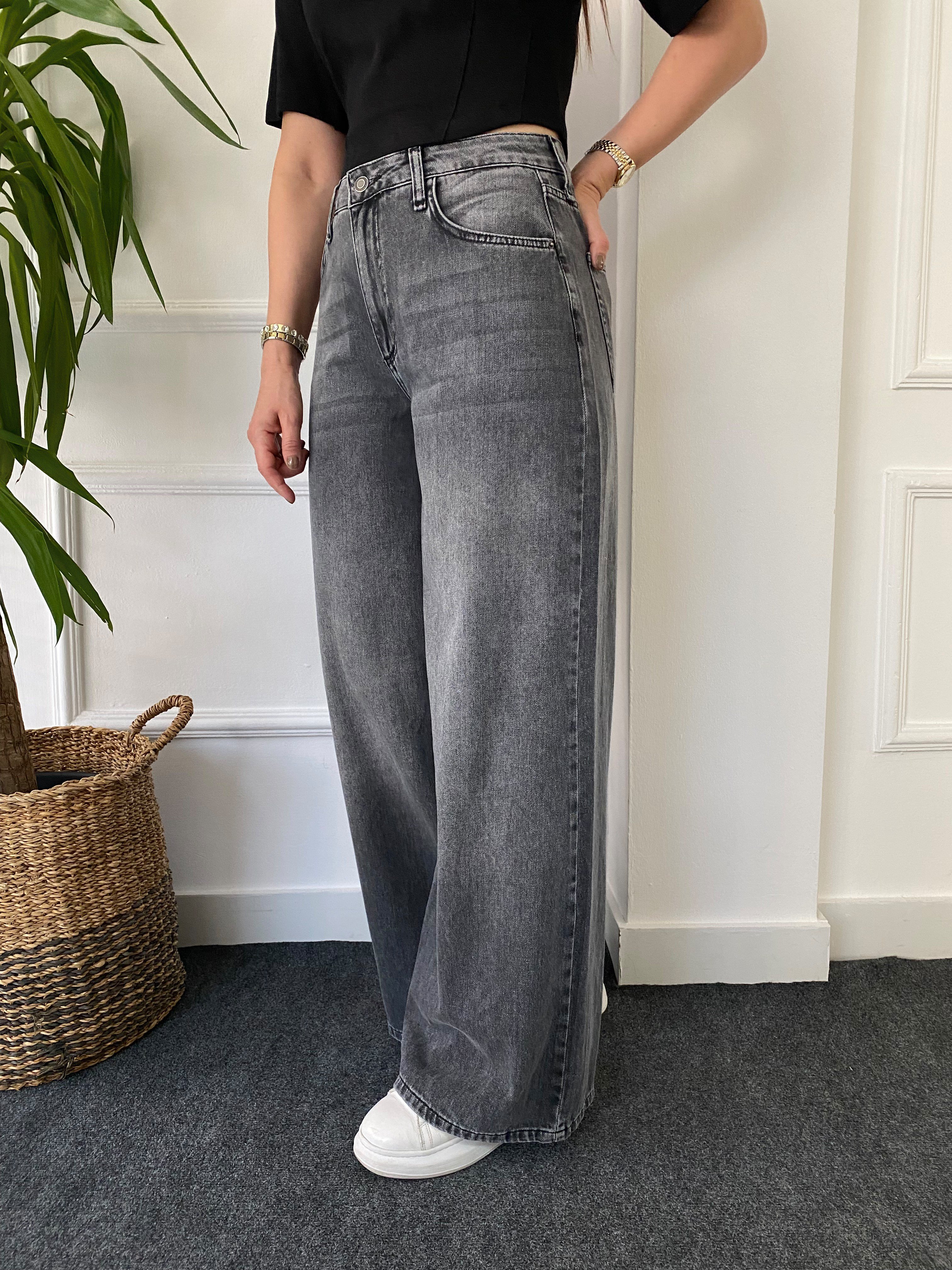 Ultra Wide Ankle Jean Gri