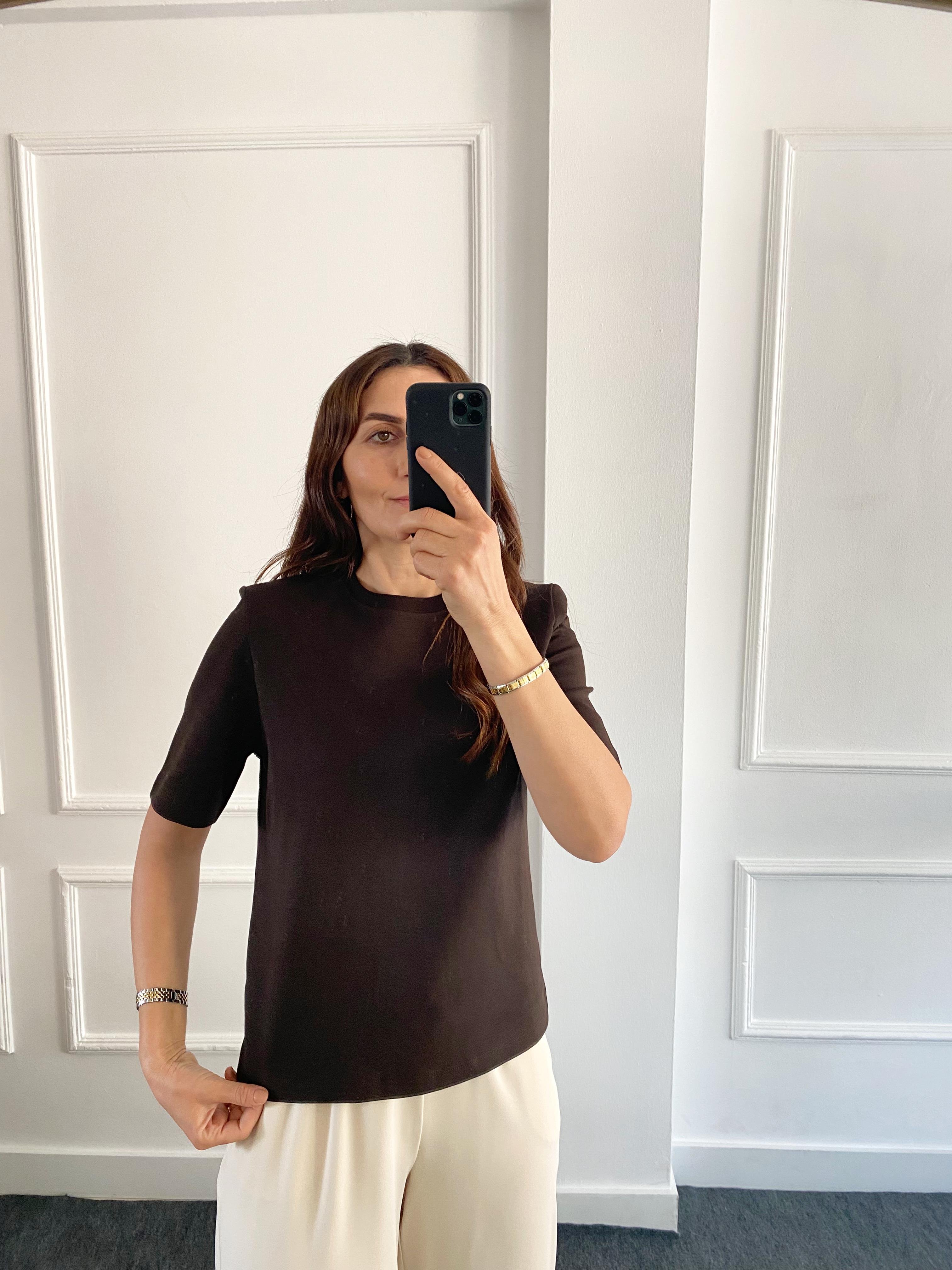 Vatkalı Tok Doku Tişort Kahve