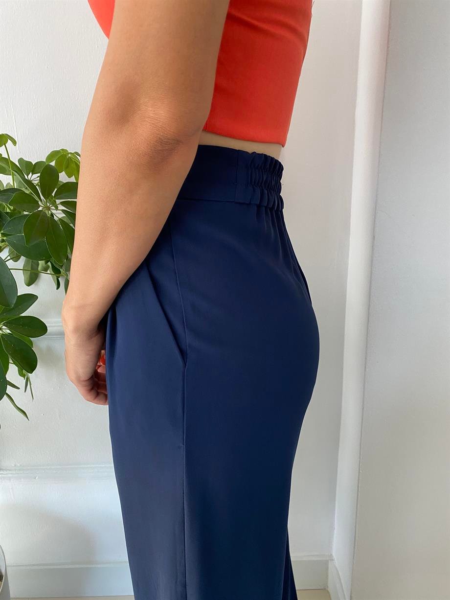 Yüksek Bel Beli Lastikli Bol Paça Pantolon Lacivert