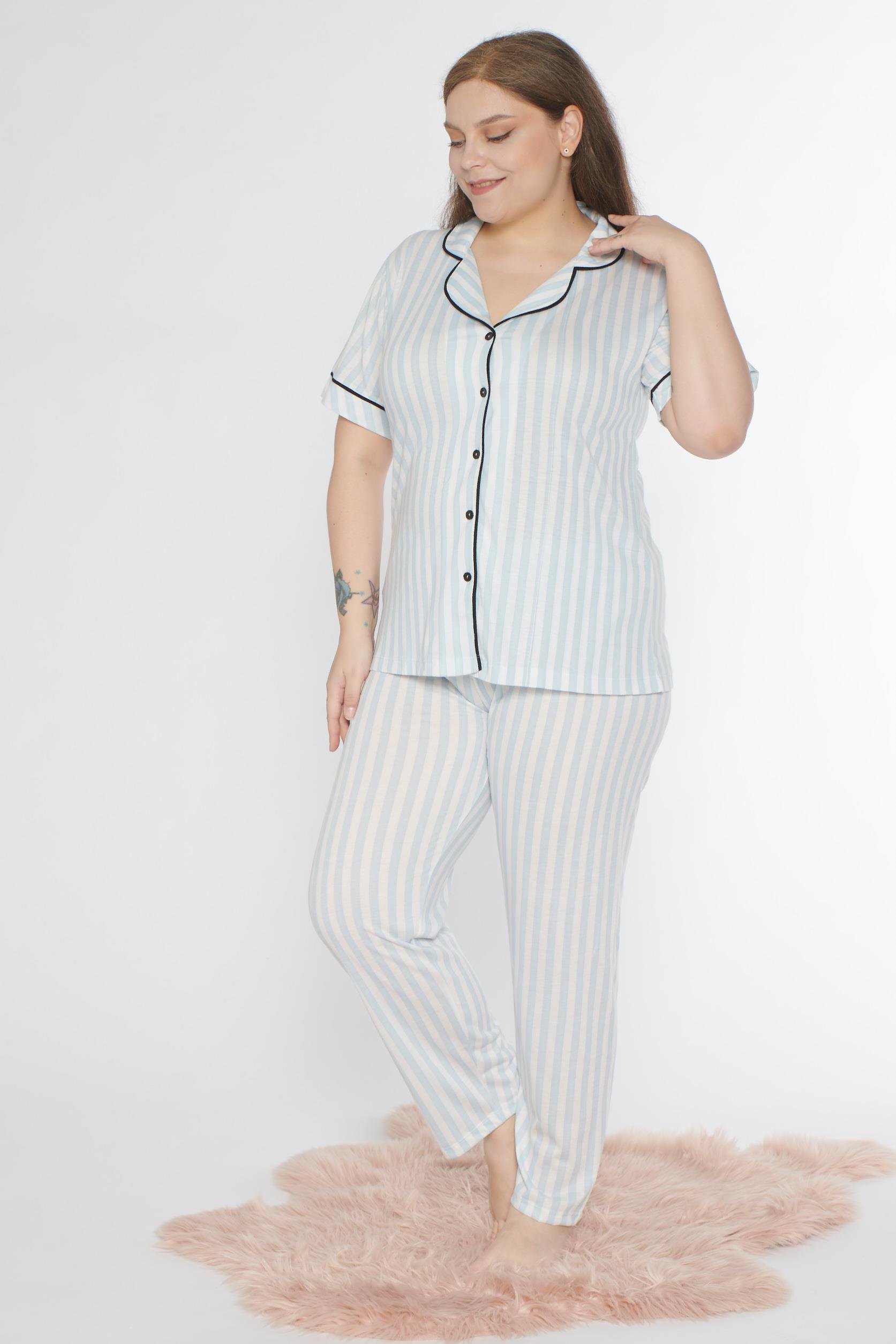 ALPERİ BOYDAN BATTAL KISA KOL PİJAMA TAKIMI B780-2KategorisizAL* PERİALPERİ BOYDAN BATTAL KISA KOL PİJAMA TAKIMI B780-2
