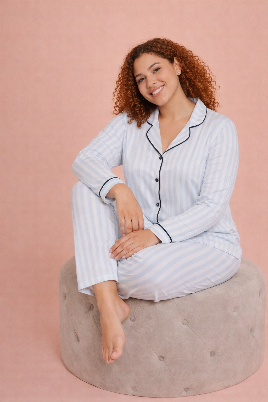 Alperi Büyük Beden Kadın Pijama Takımı Çizgili Boydan Düğmeli Rahat (3XL-6XL) B790-46Uzun Kol Pijama TakımıAL* PERİAlperi Büyük Beden Kadın Pijama Takımı Çizgili Boydan Düğmeli Rahat (3XL-6XL) B790-46