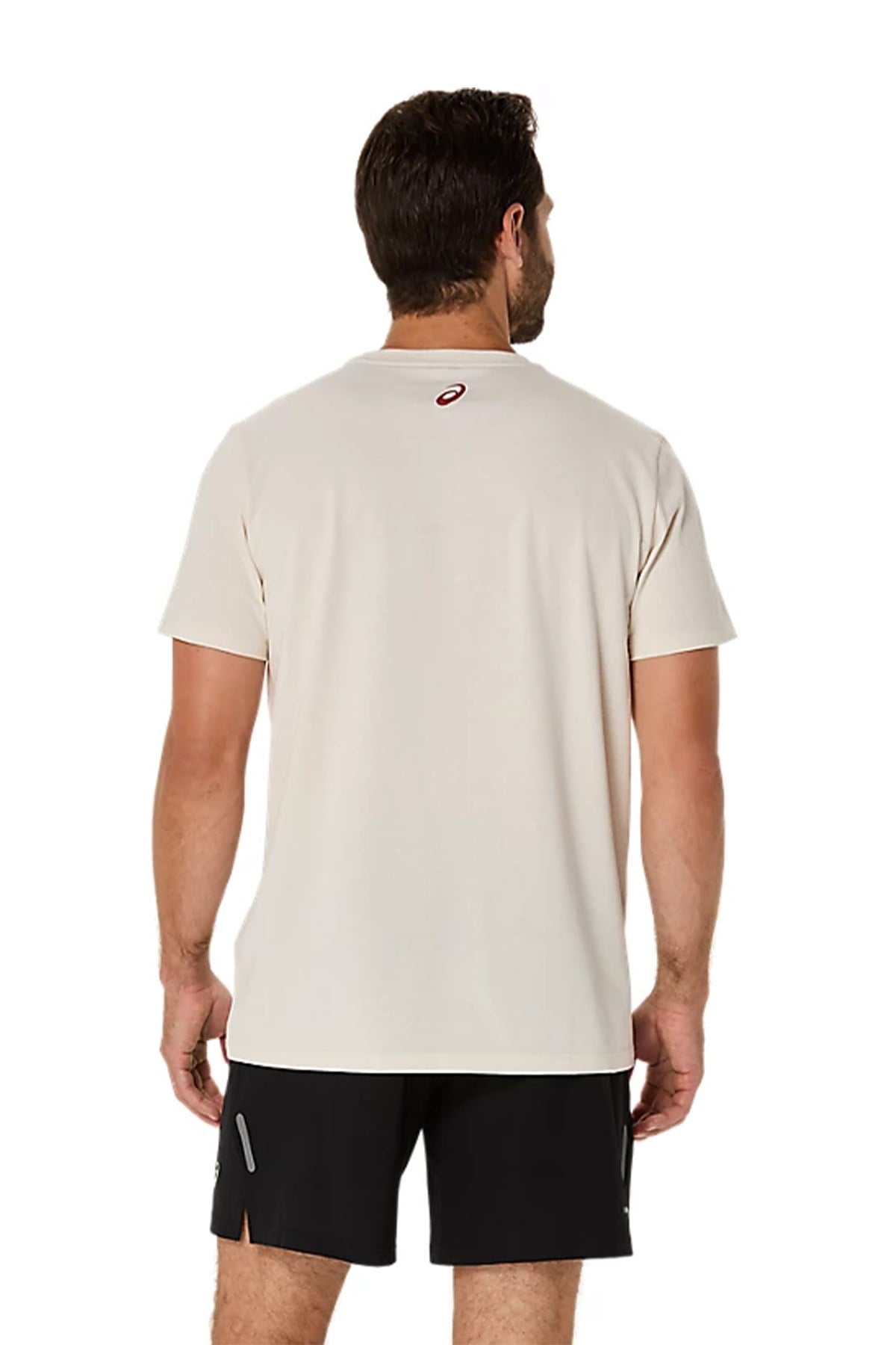 Asics Erkek Tişört Road Graphic SS Tee 2031F026-101 ASICS 2031F026-101