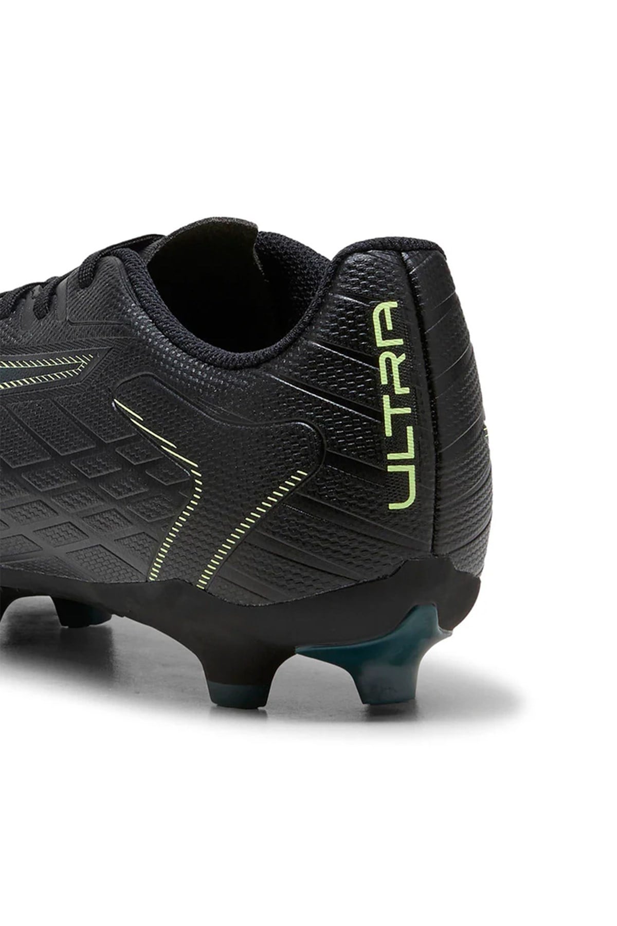 PUMA Erkek Krampon Ultra 6 Play FG/AG 10853202 PUMA 10853202
