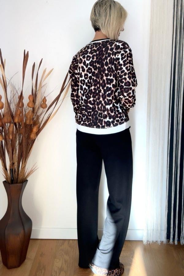 Leopar Desenli Fermuarlı Takım