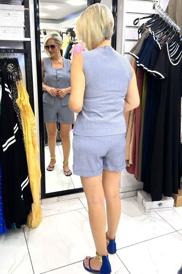 Mavi U Yaka Yelekli Şort Takım
