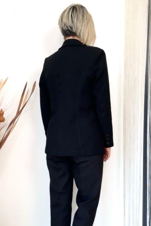 Siyah Önden İki Düğmeli Blazer Ceket
