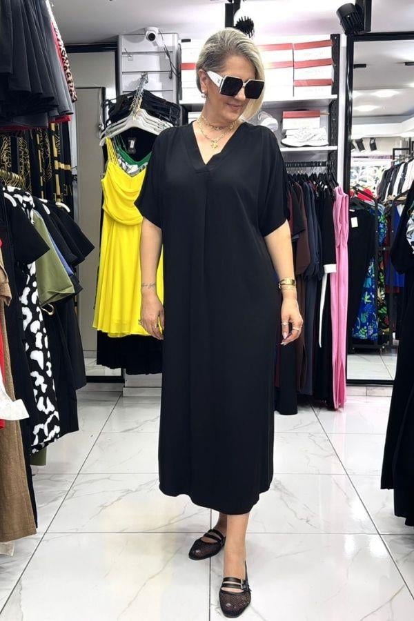 Siyah Renk V Yaka Büyük Beden Uzun Elbise