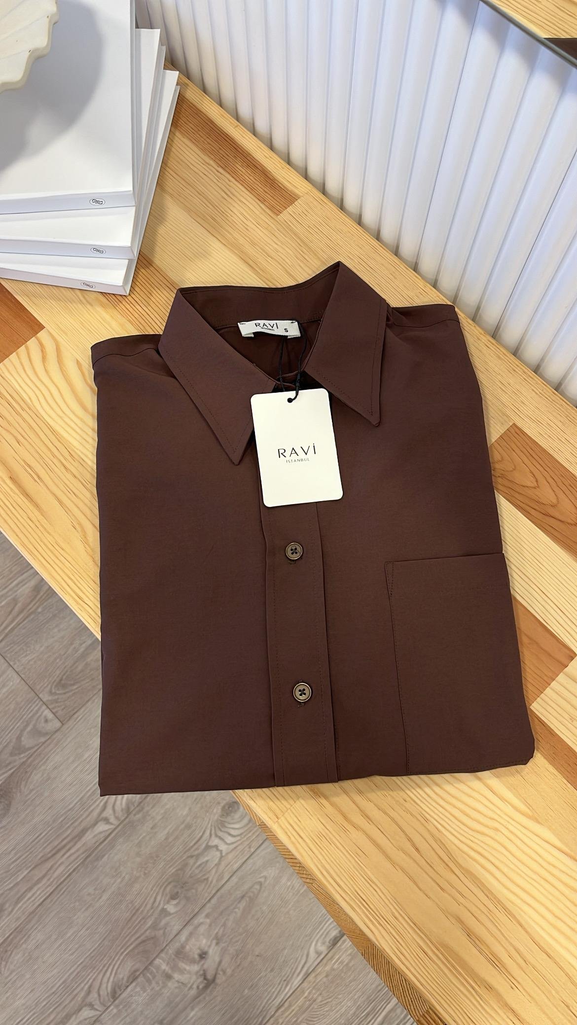 Acı Kahve Tek Cepli Poplin Kumaş Ravi Gömlek 