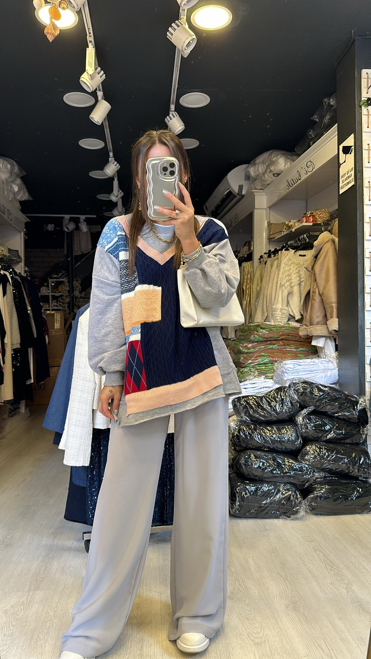 Açık Gri Beli Lastikli Saten Bol Pantolon