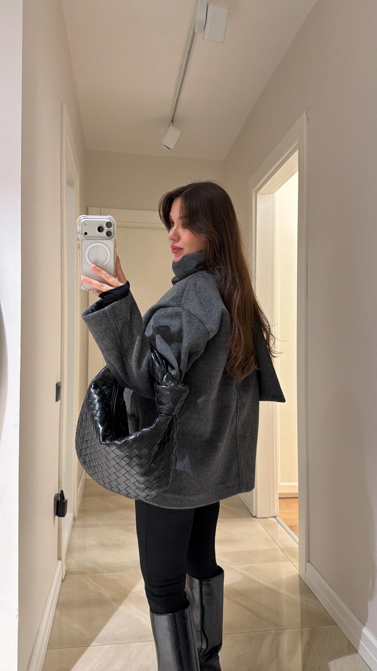 Antrasit Atkılı Kısa Kaban 