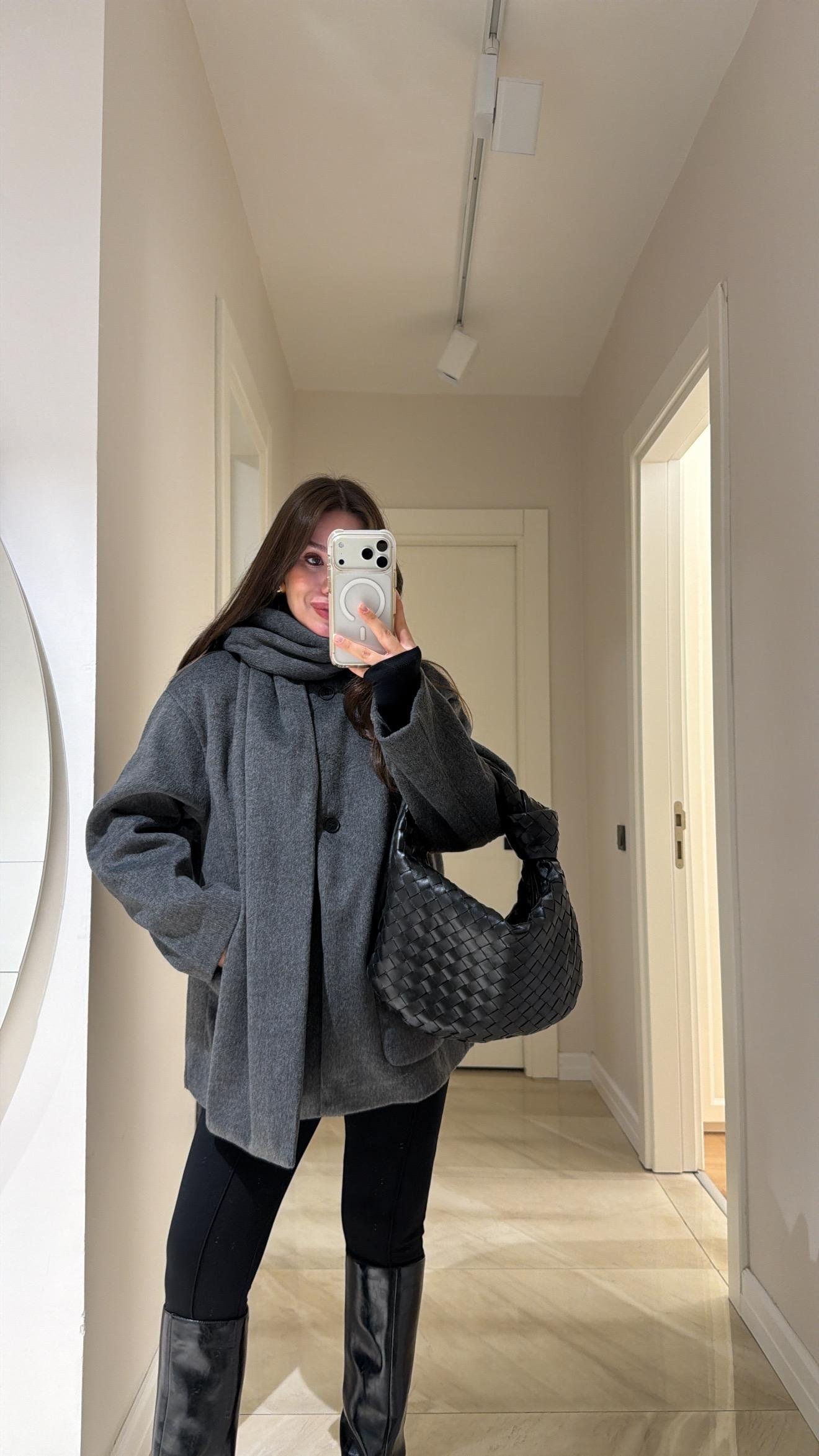 Antrasit Atkılı Kısa Kaban 