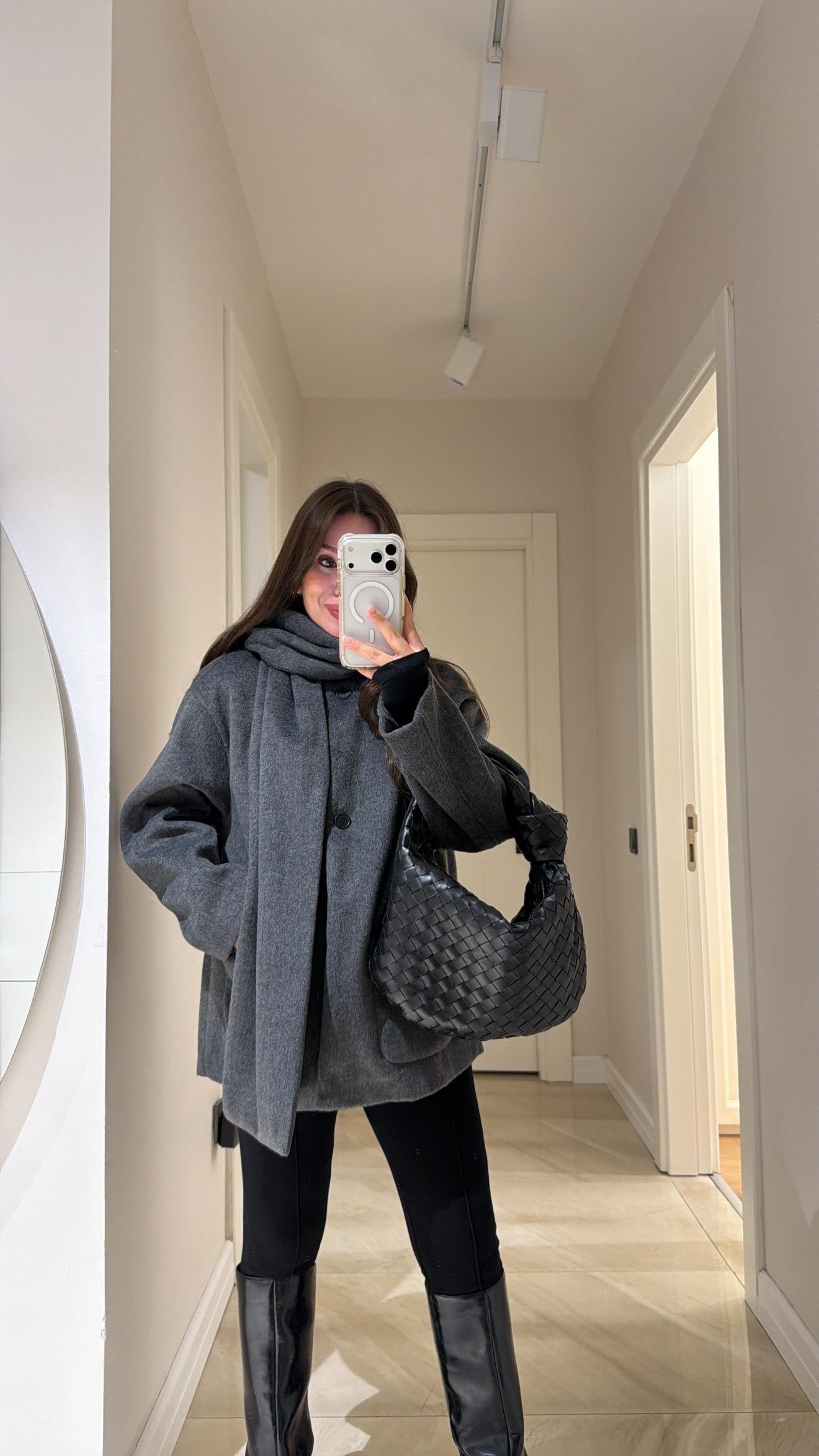 Antrasit Atkılı Kısa Kaban 