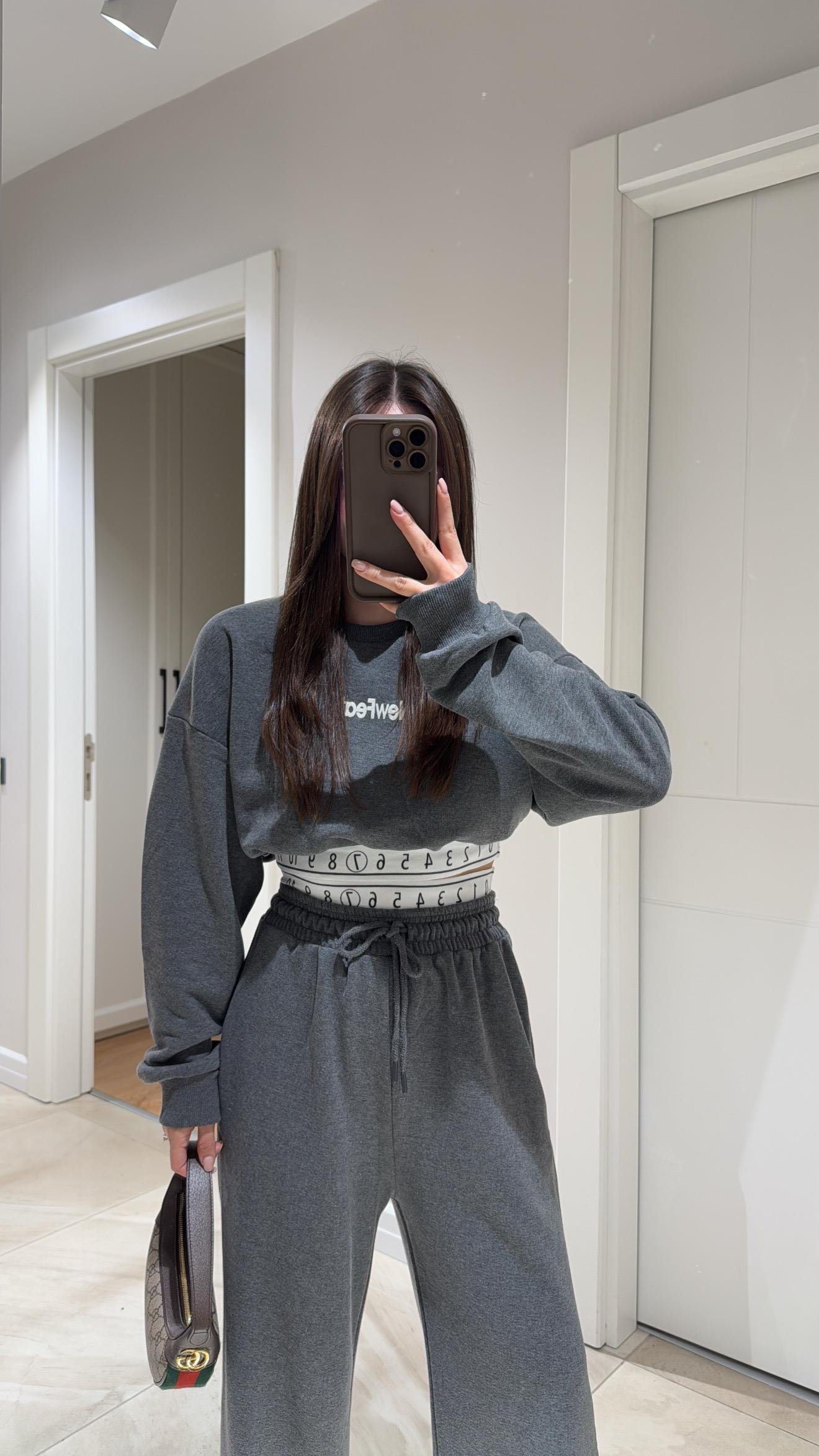 Antrasit Bel Lastik Detaylı Yazılı Sweat 