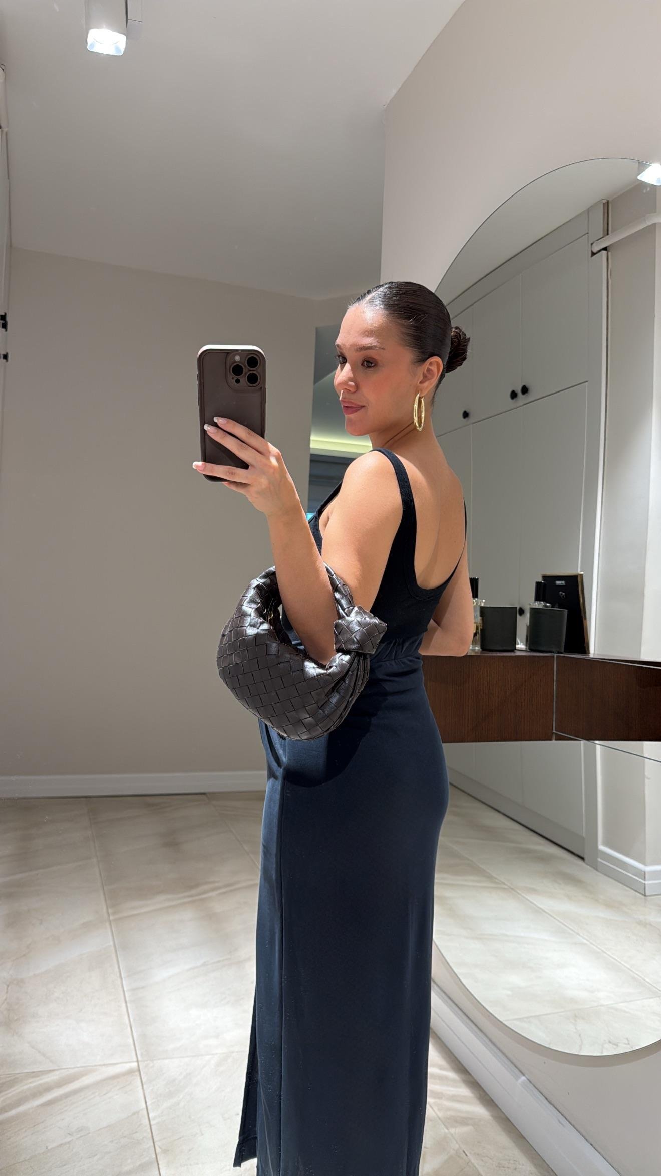 Antrasit Düğüm Detaylı Yırtmaçlı Marka Model Etek