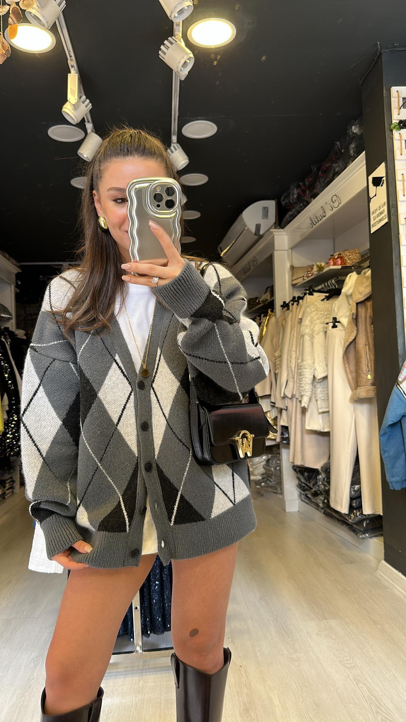 Antrasit Siyah Baklava Desen Düğmeli Hırka 