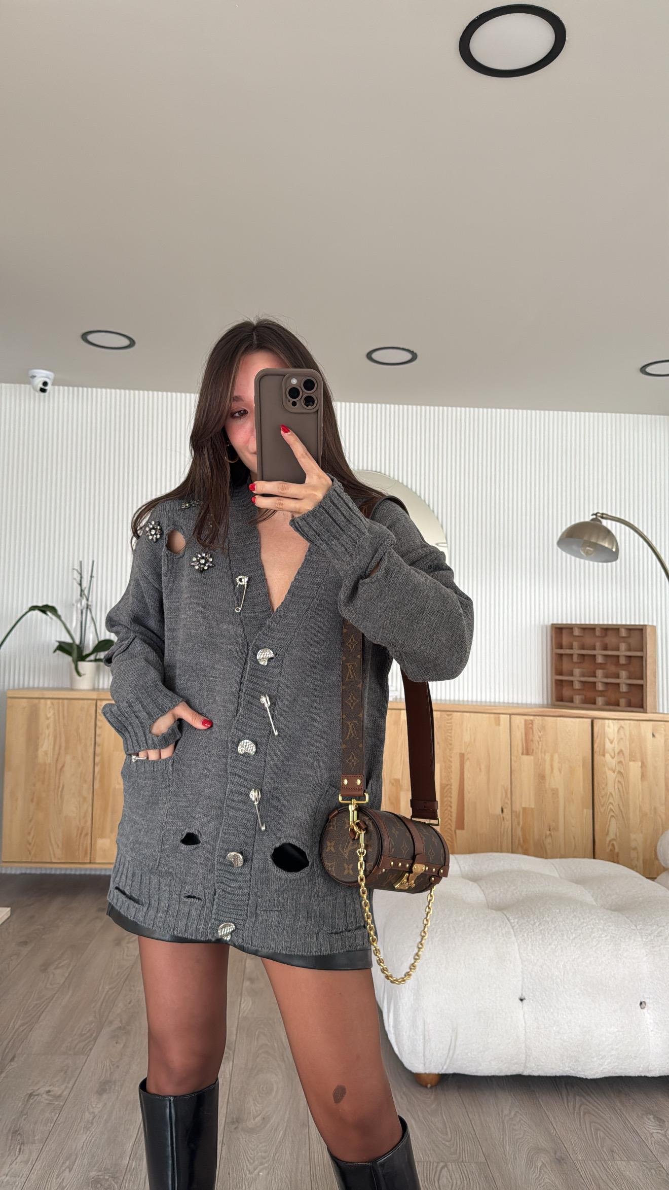 Antrasit Taşlı İğne Detaylı Triko Hırka