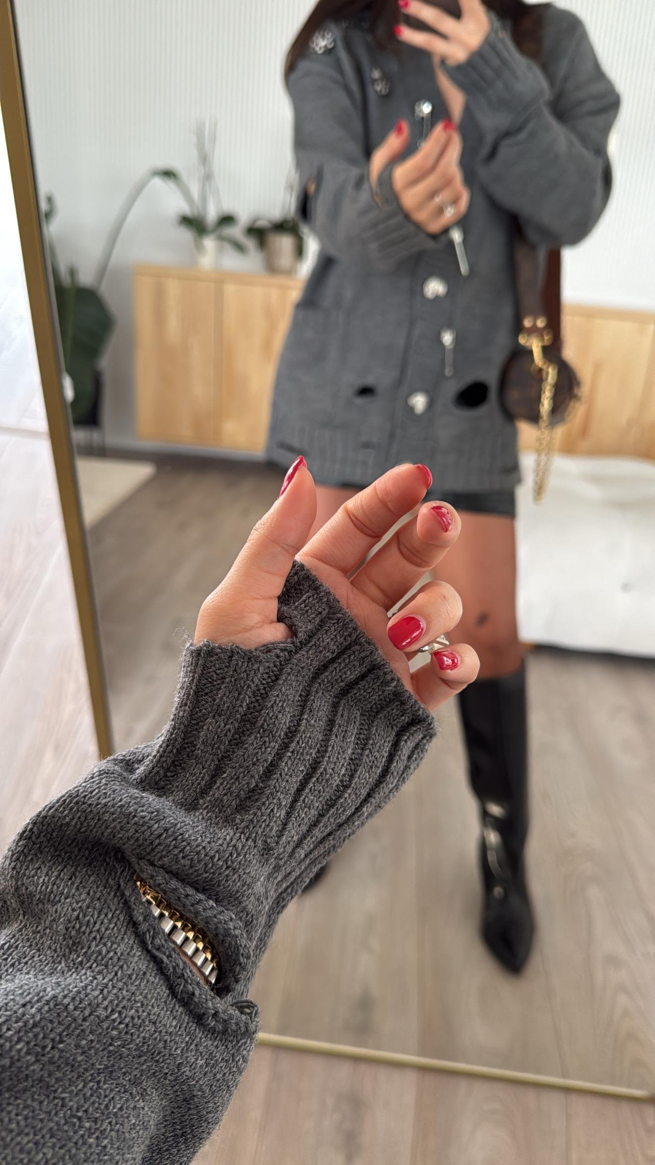 Antrasit Taşlı İğne Detaylı Triko Hırka