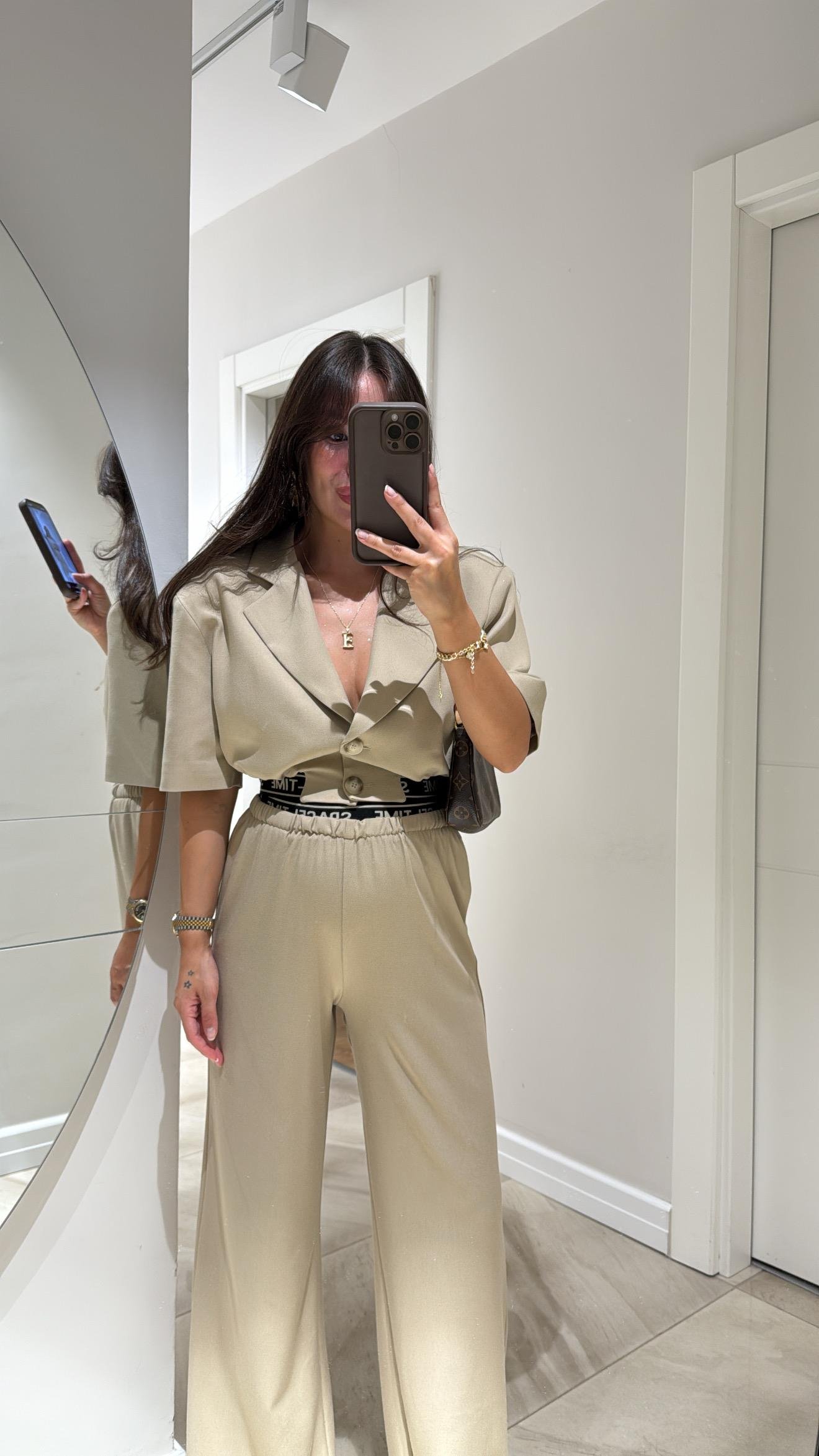 Bej Bel Yazılı Kısa Kol Crop Ceket