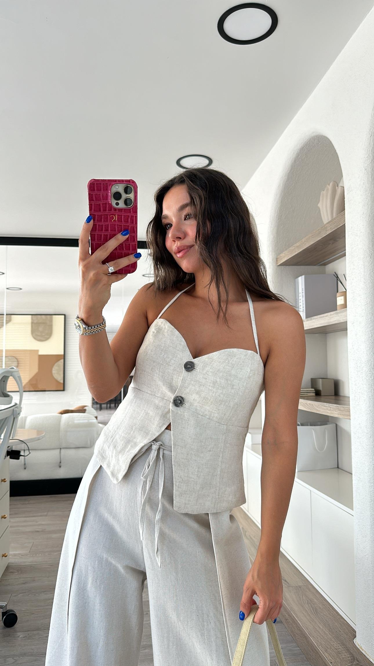 Bej Boyundan Bağlamalı Kalp Yaka Keten Bluz 