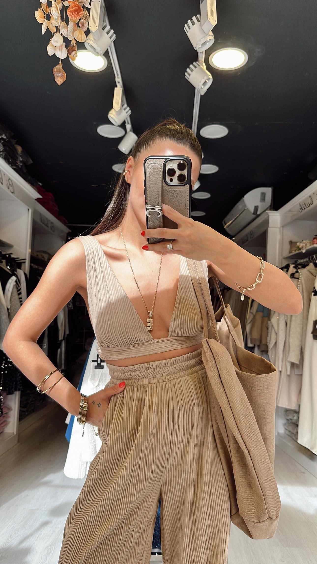 Bej Büstiyerli Krinkıl Crop Takım