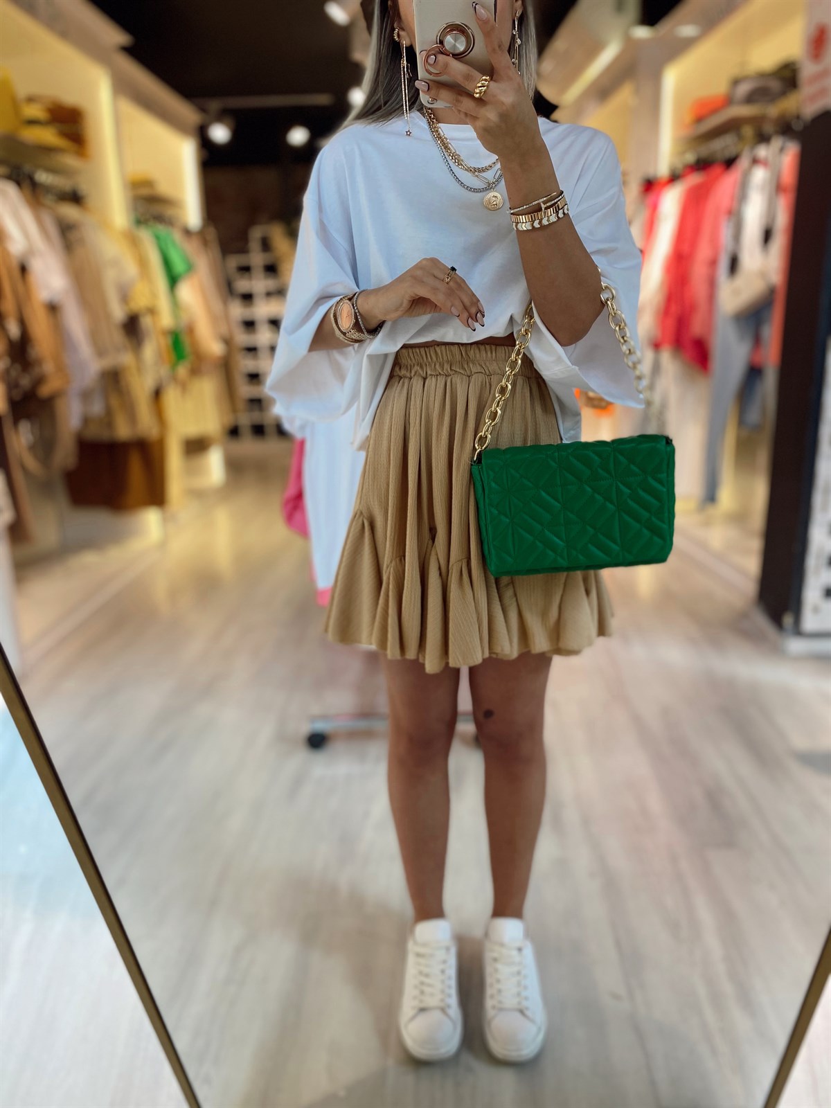 Bej Krinkıl Kumaş Fırfırlı Etek