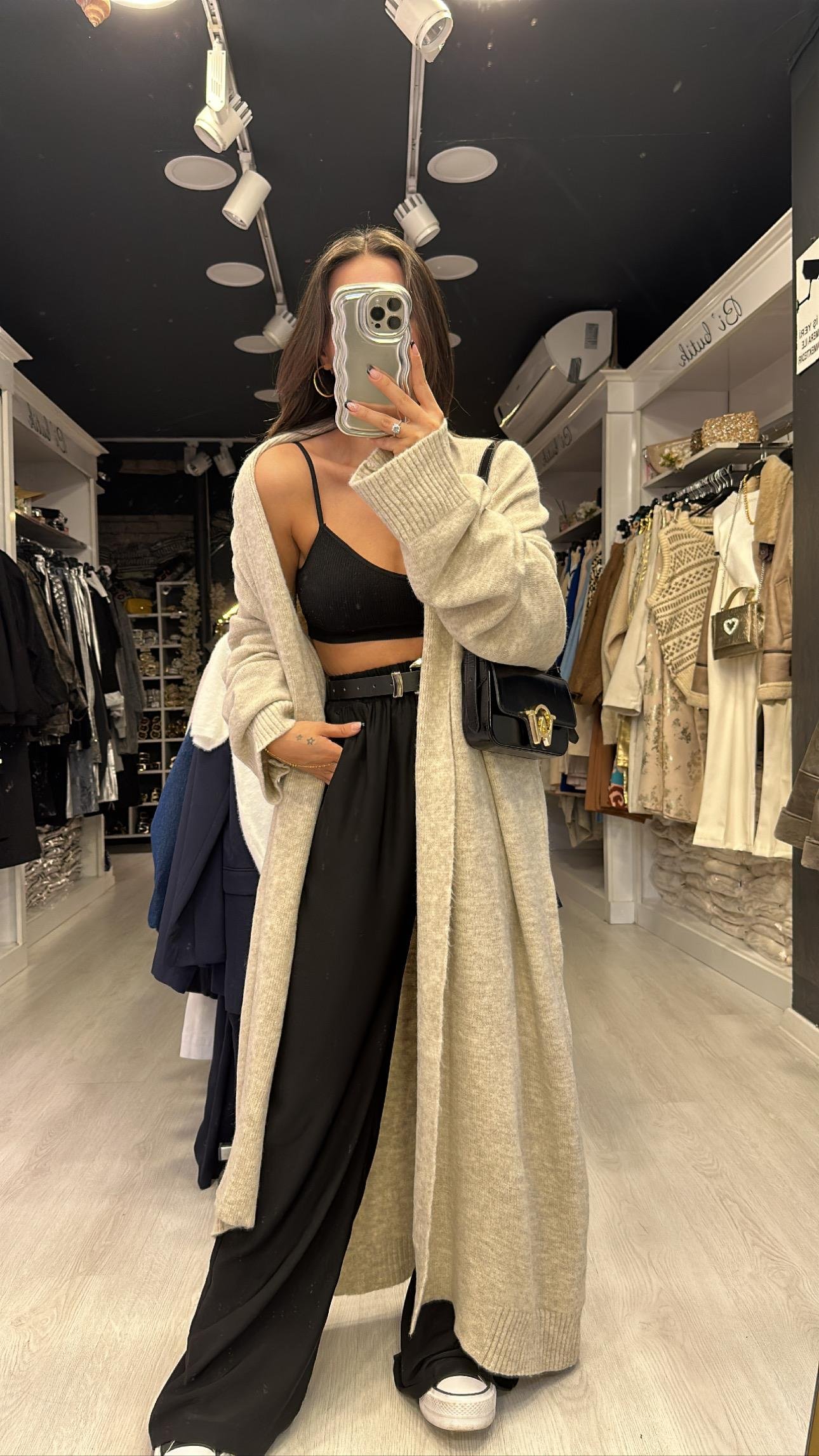 Bej Önü Açık Şal Yaka Uzun Hırka 