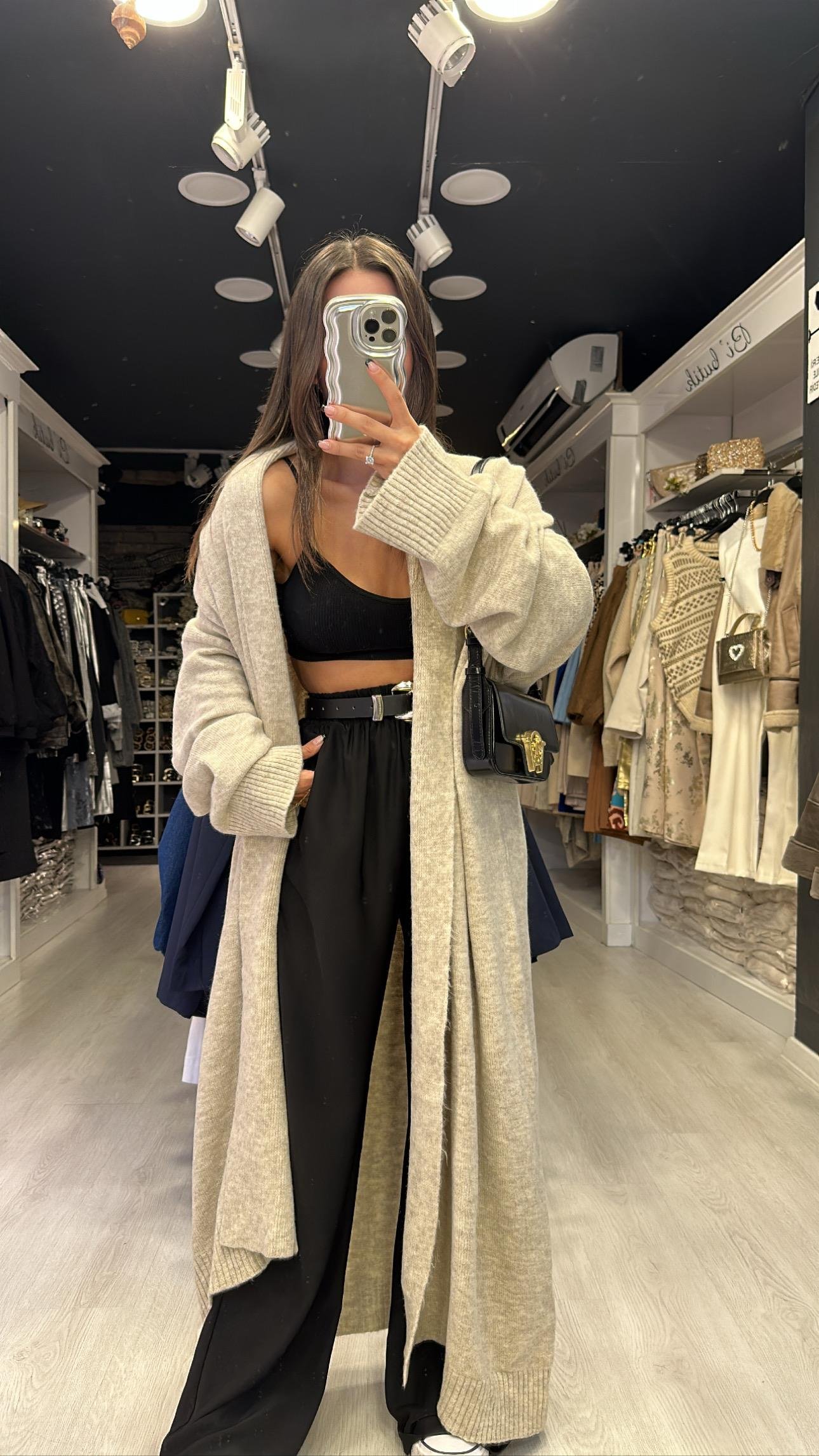 Bej Önü Açık Şal Yaka Uzun Hırka 