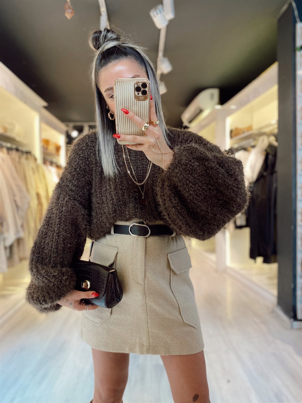 Bej Renk Çift Cepli Kemerli Kaşe Etek