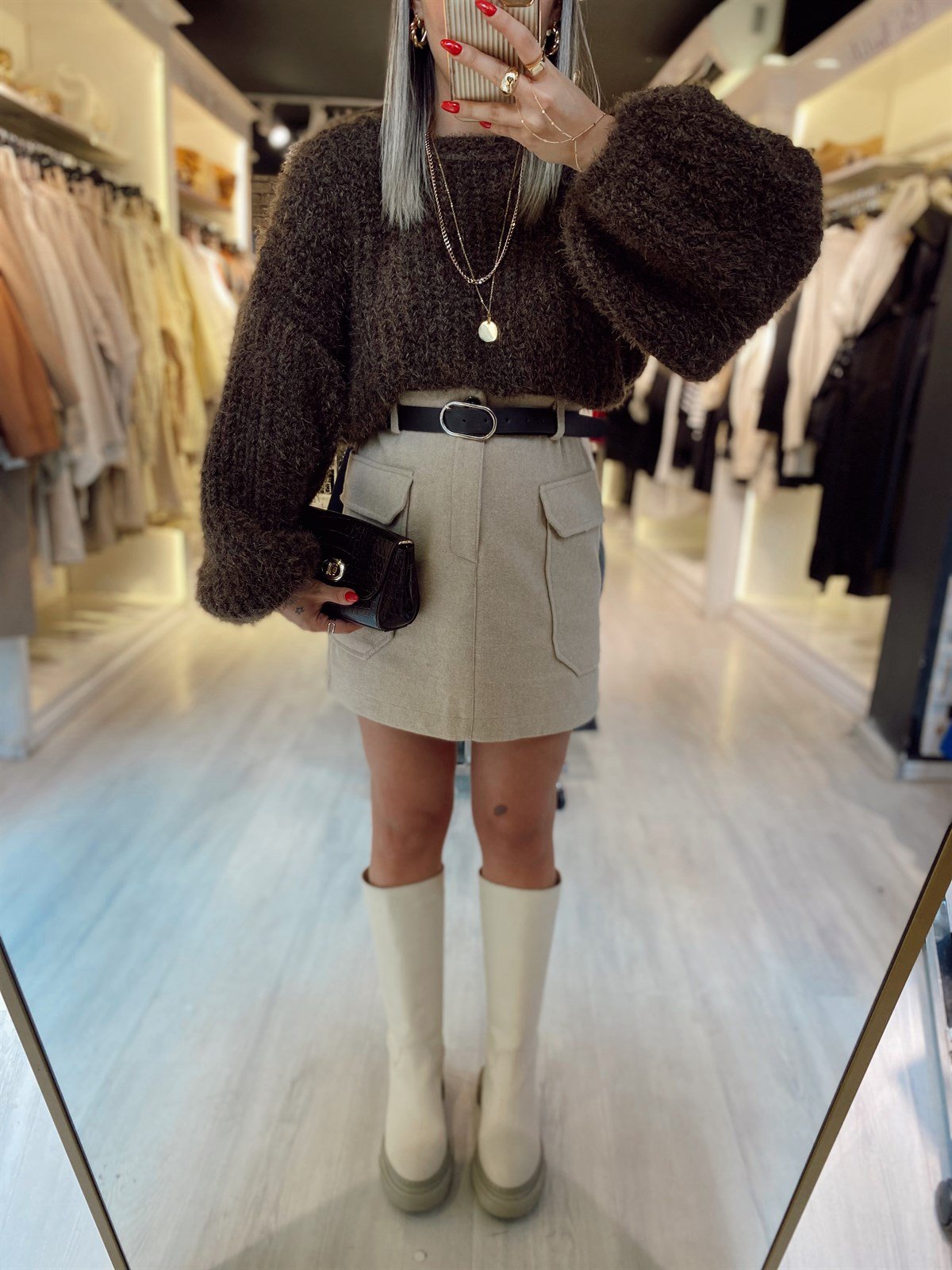 Bej Renk Çift Cepli Kemerli Kaşe Etek