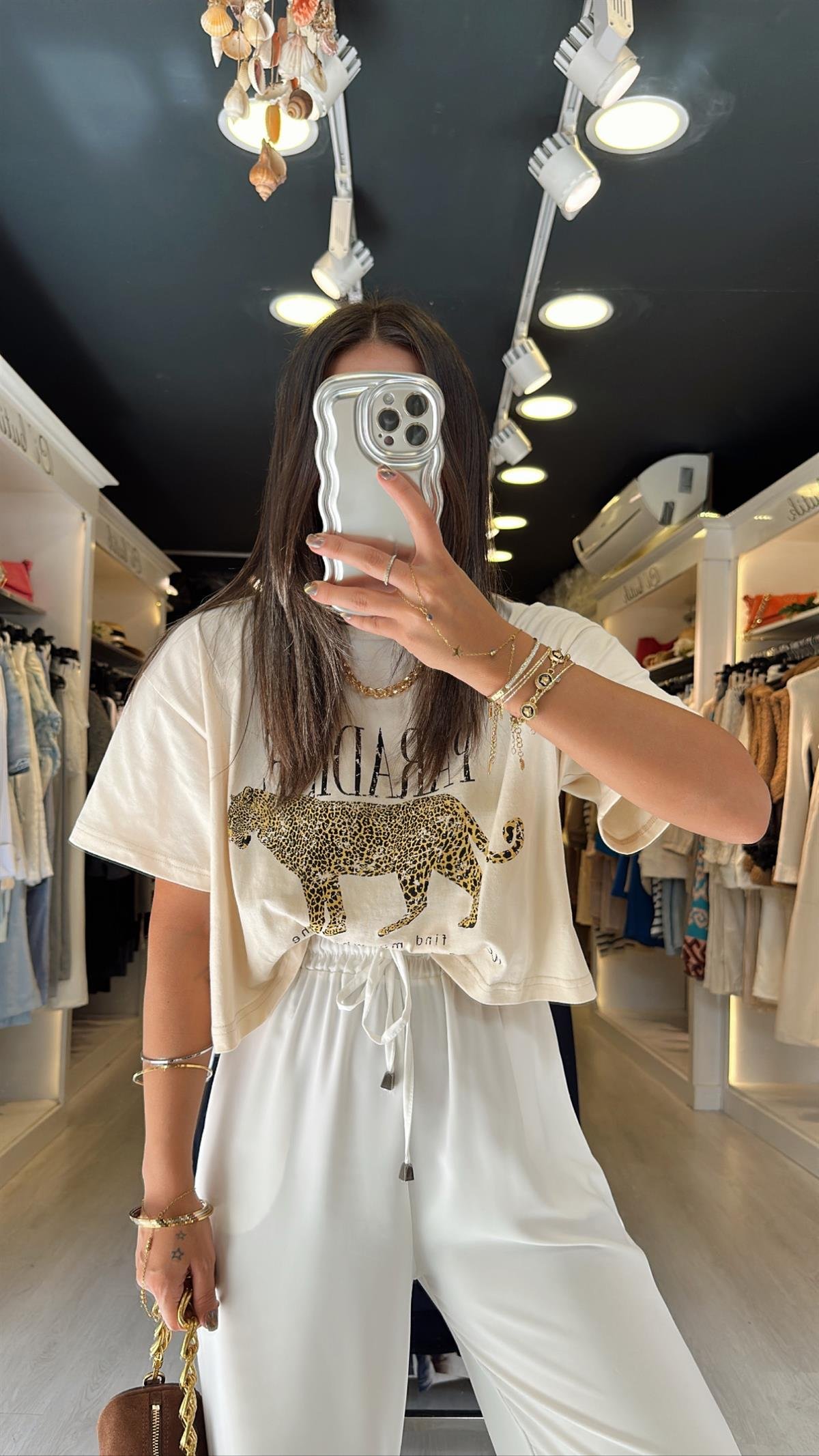 Bej Renk Leopar Desenli Crop Tshirt