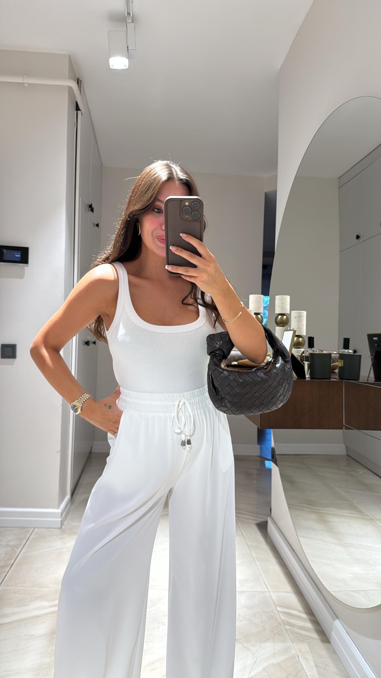 Beyaz Askılı Dilvin Bodysuit 