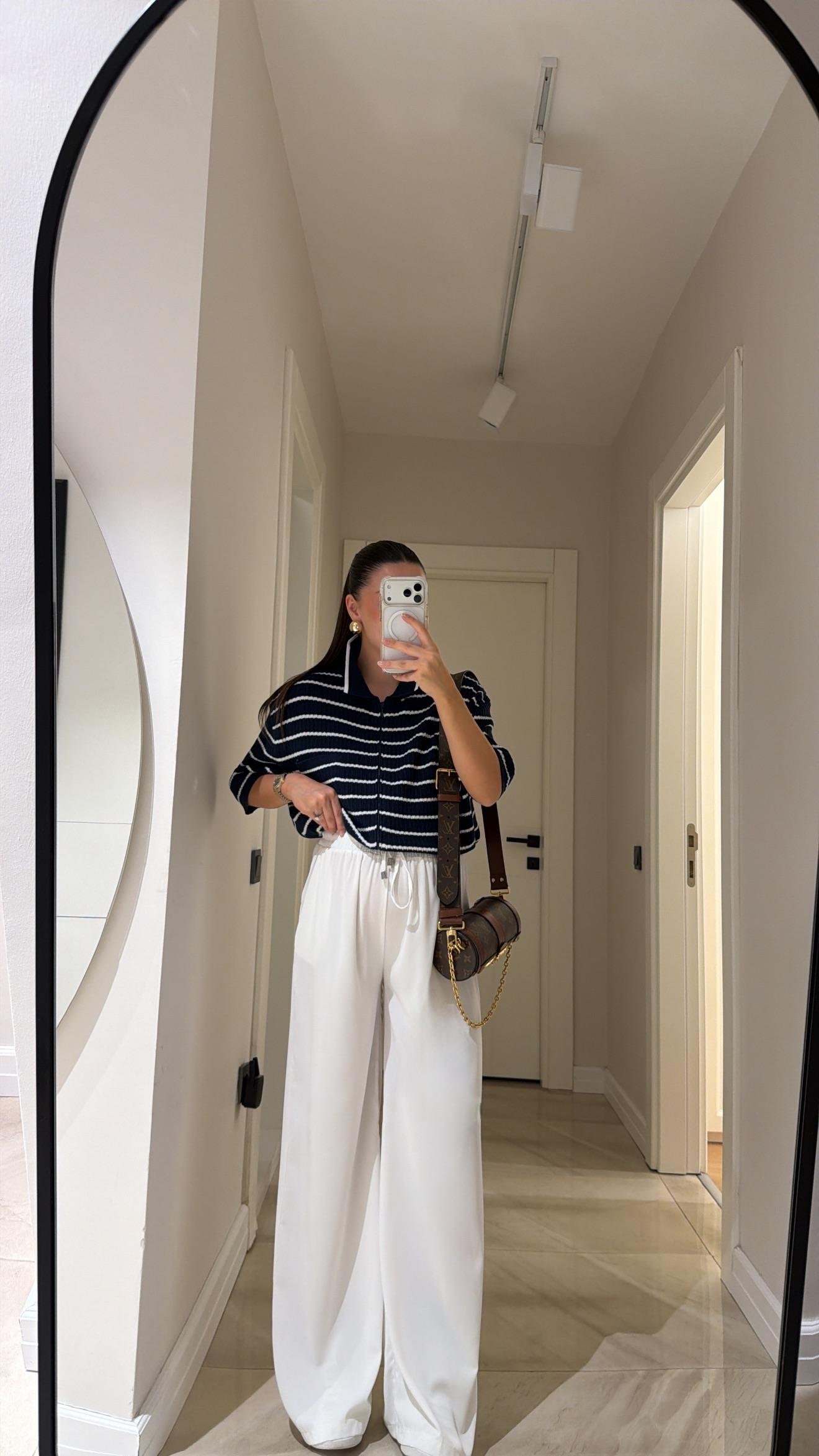 Beyaz Bel Lastikli Saten Bol Pantolon