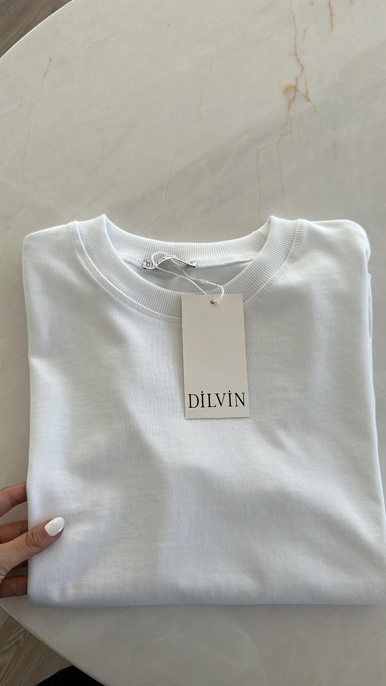 Beyaz Dekoratif Dikişli Bisiklet Yaka Dilvin Tshirt