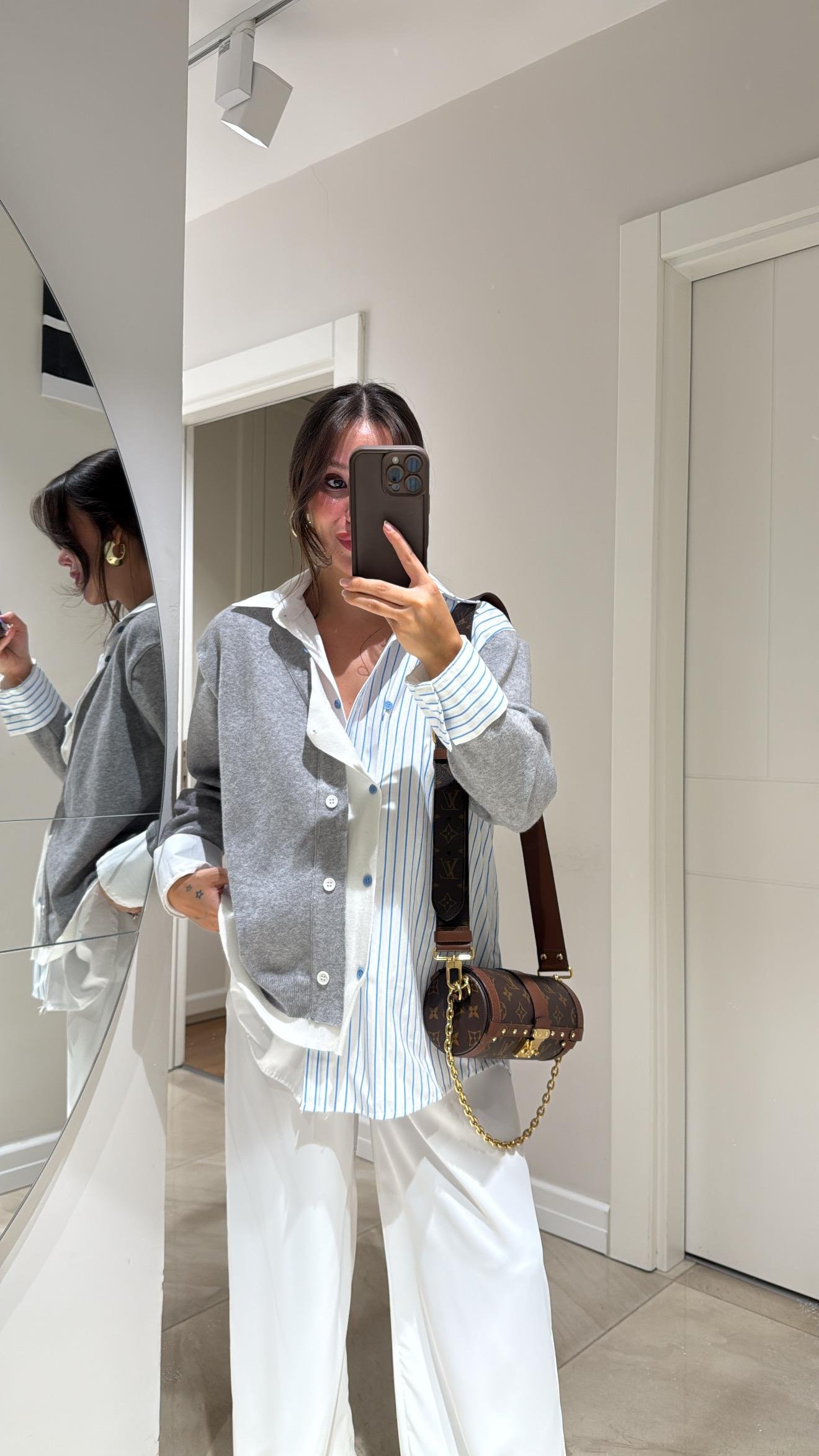 Beyaz Gri Gömlek Detaylı Tasarım Hırka 