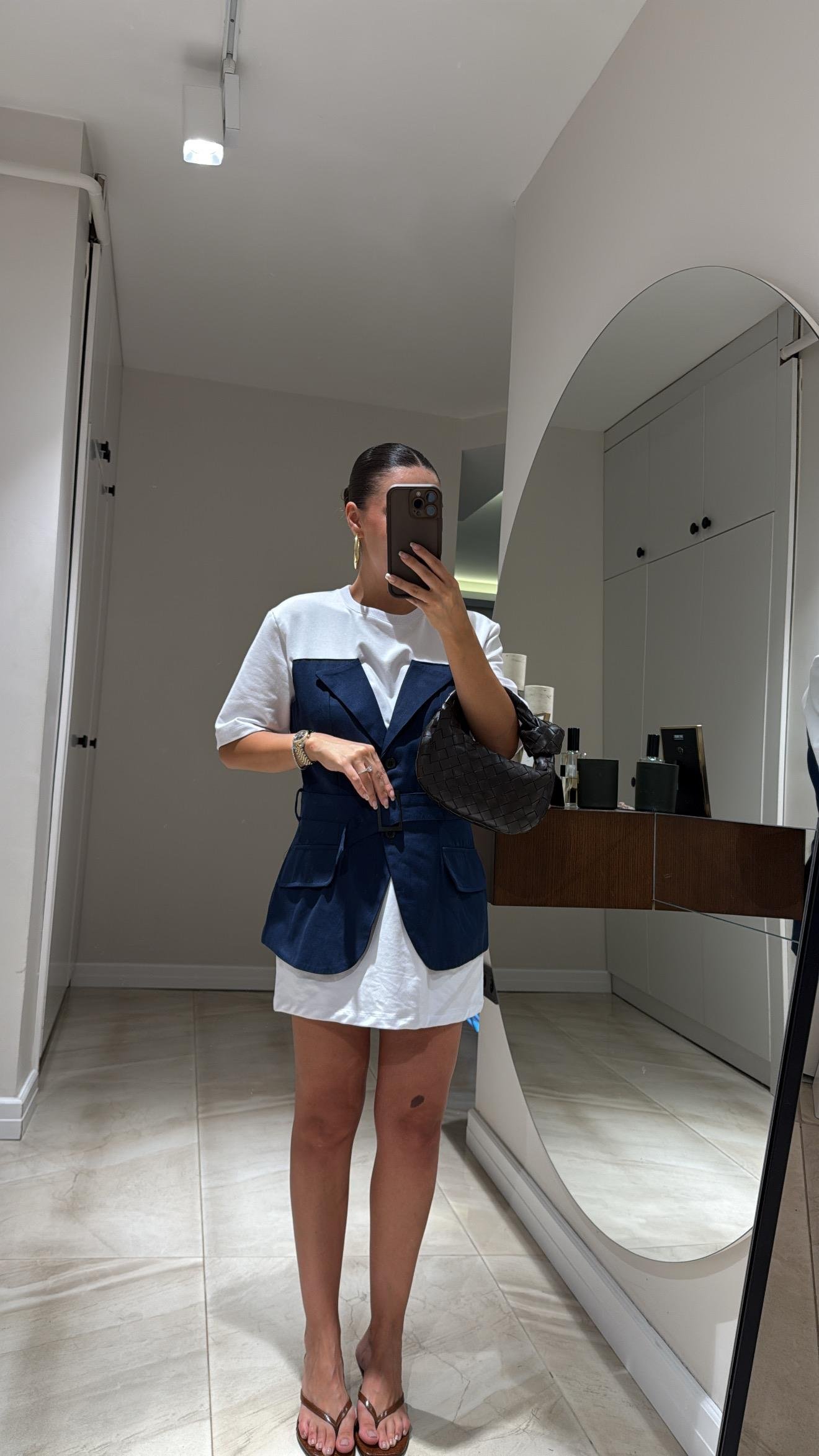 Beyaz Lacivert Yelek Detaylı Marka Model Bluz