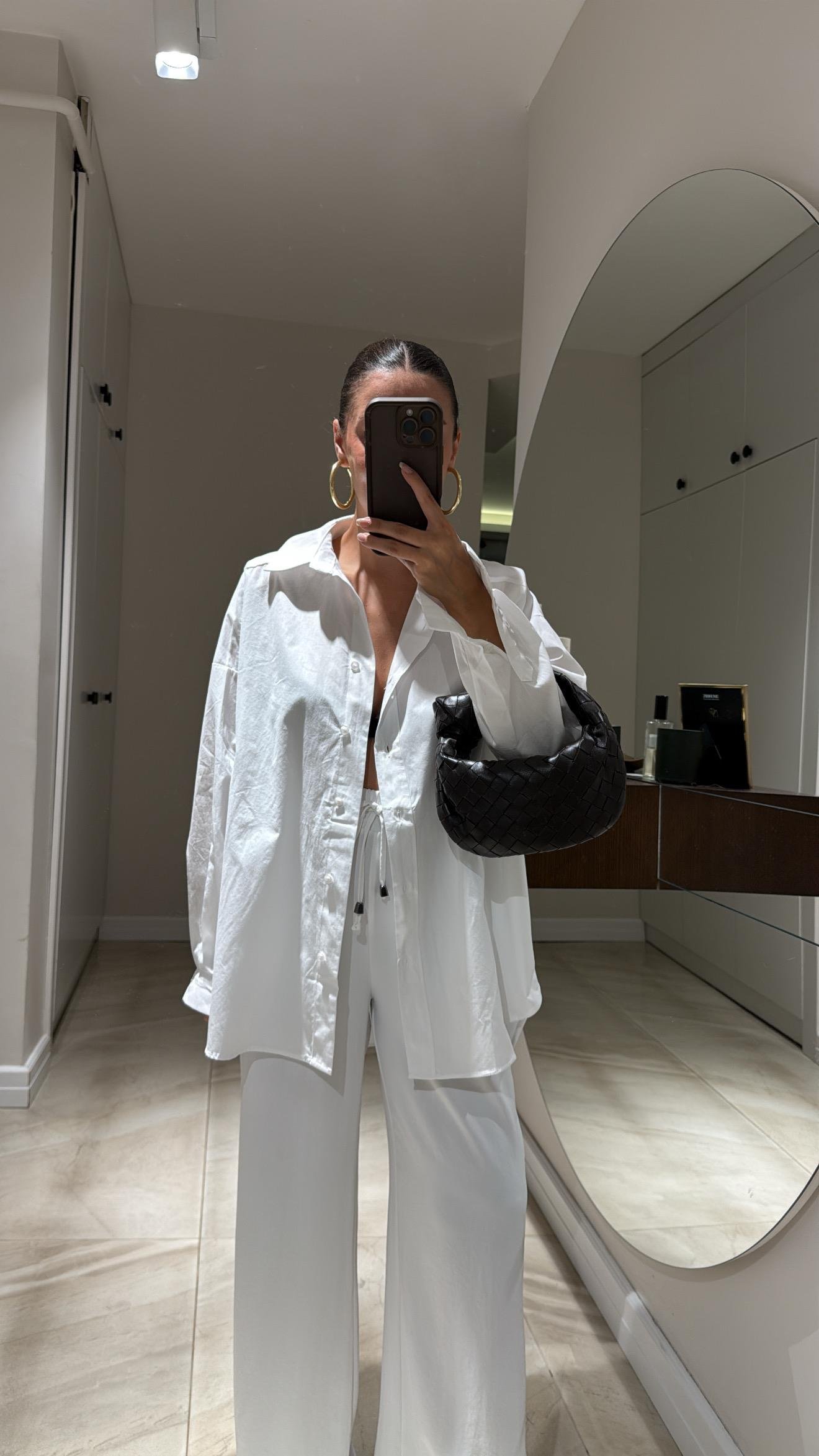 Beyaz Oversize Poplin Gömlek