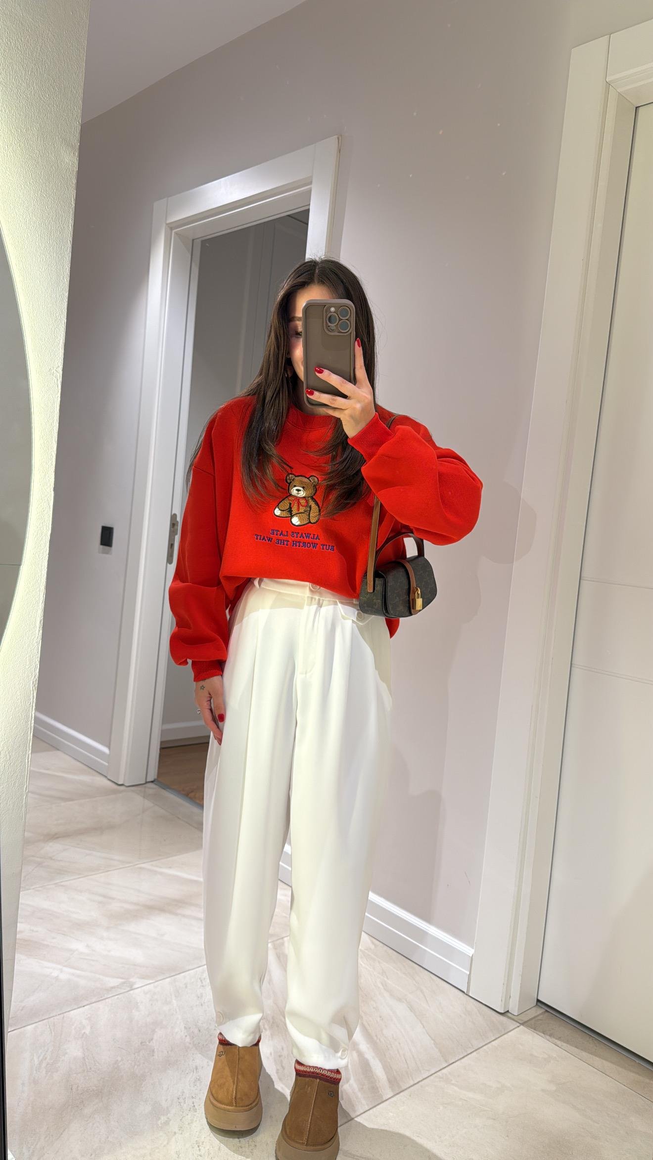 Beyaz Renk Paça Düğmeli Şalvar Pantolon