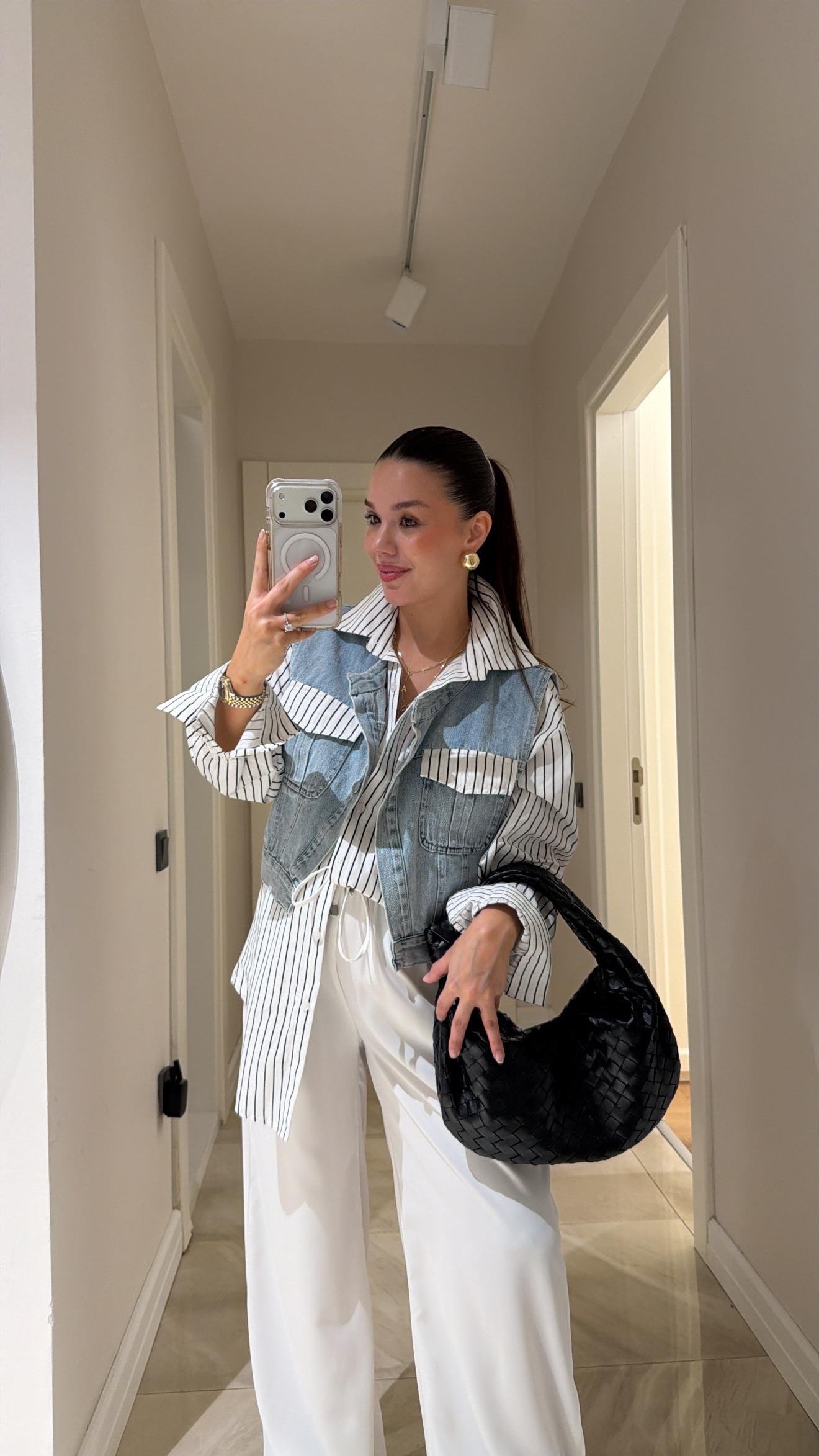 Beyaz Siyah Çizgili Denim Detaylı Yelek Gömlek 