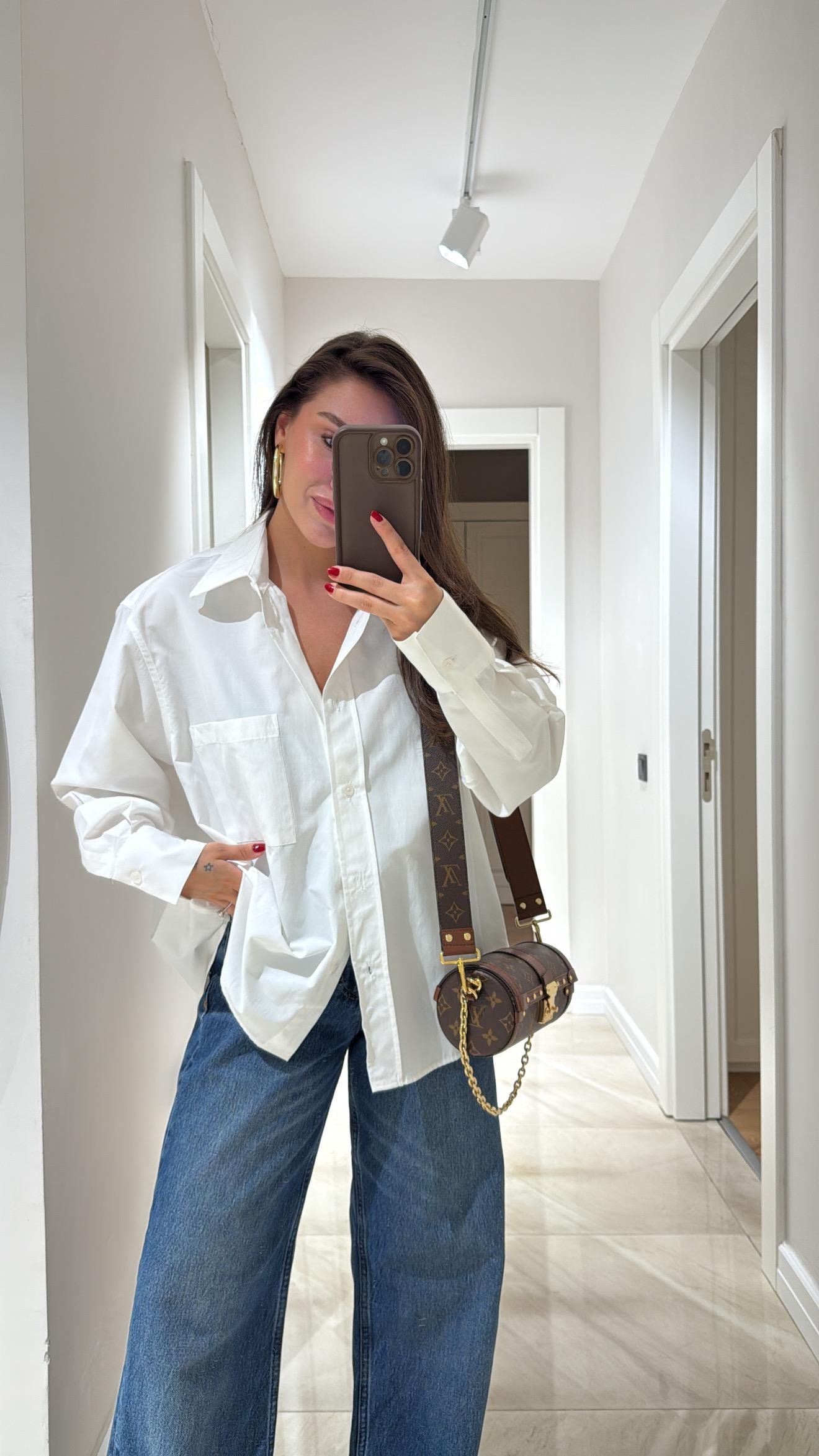 Beyaz Tek Cepli Poplin Kumaş Ravi Gömlek 