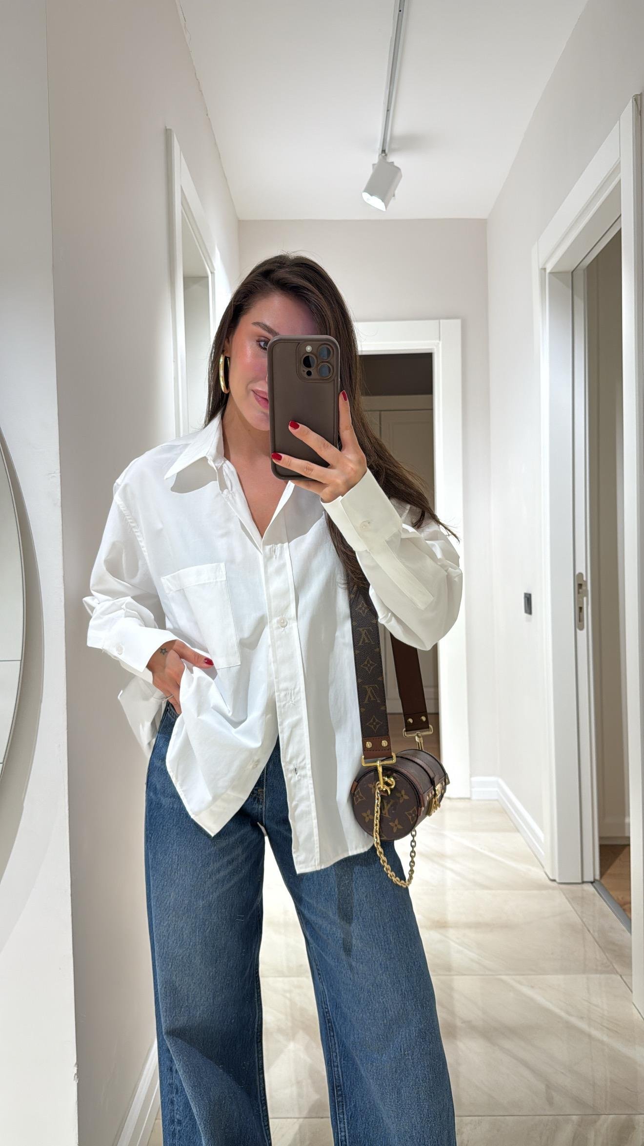 Beyaz Tek Cepli Poplin Kumaş Ravi Gömlek 