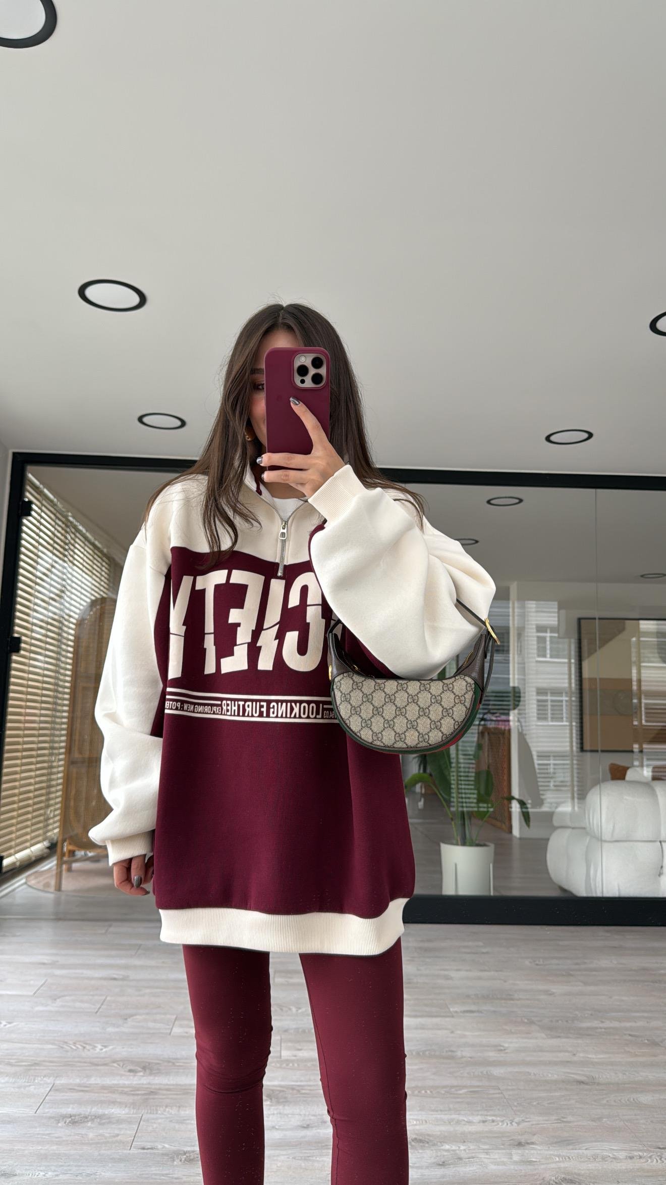 Bordo Krem Yazı Baskılı Dik Yaka Şardonlu Sweat 