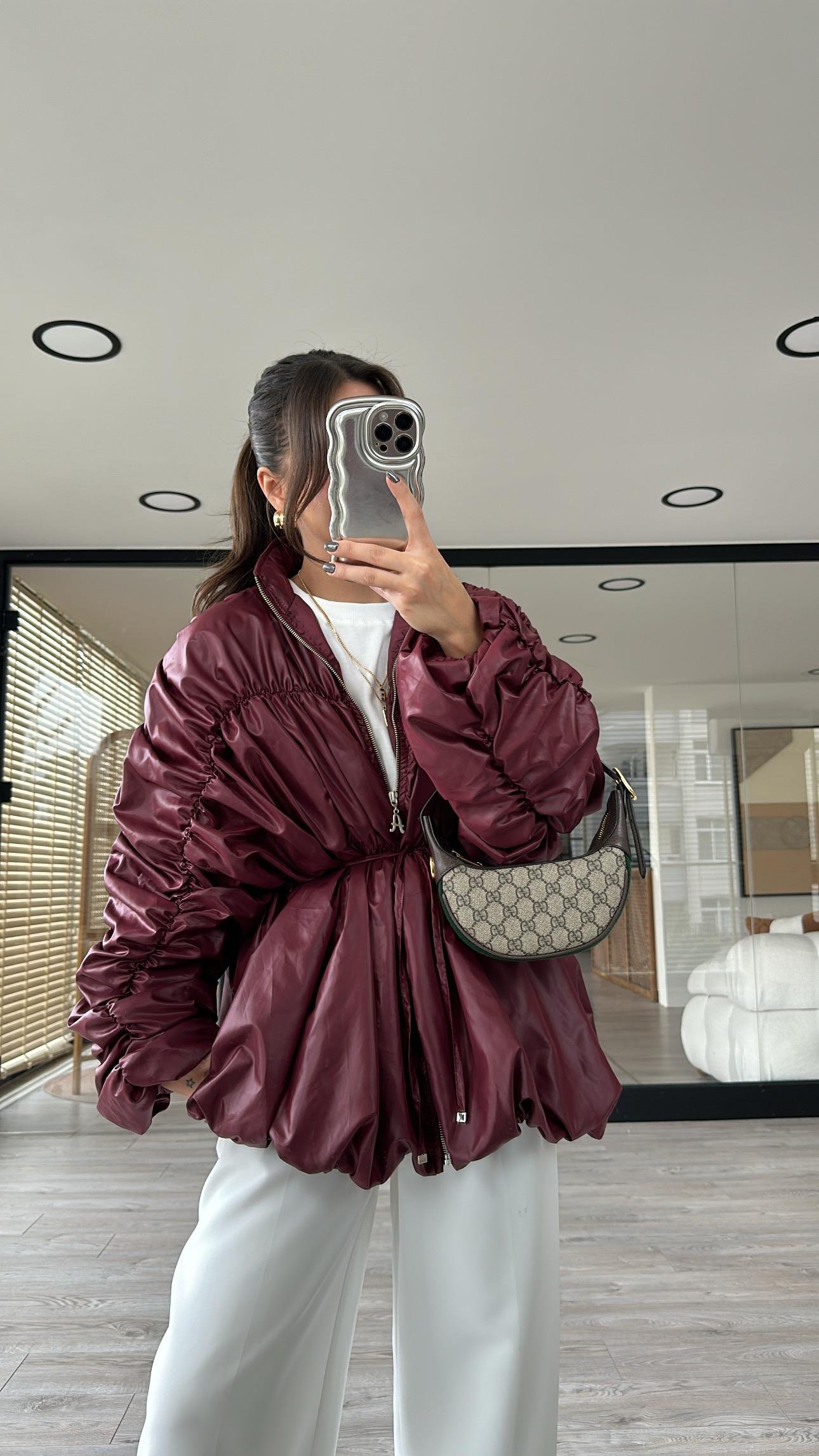 Bordo Ön Fermaurlı Büzgülü Yağmurluk 