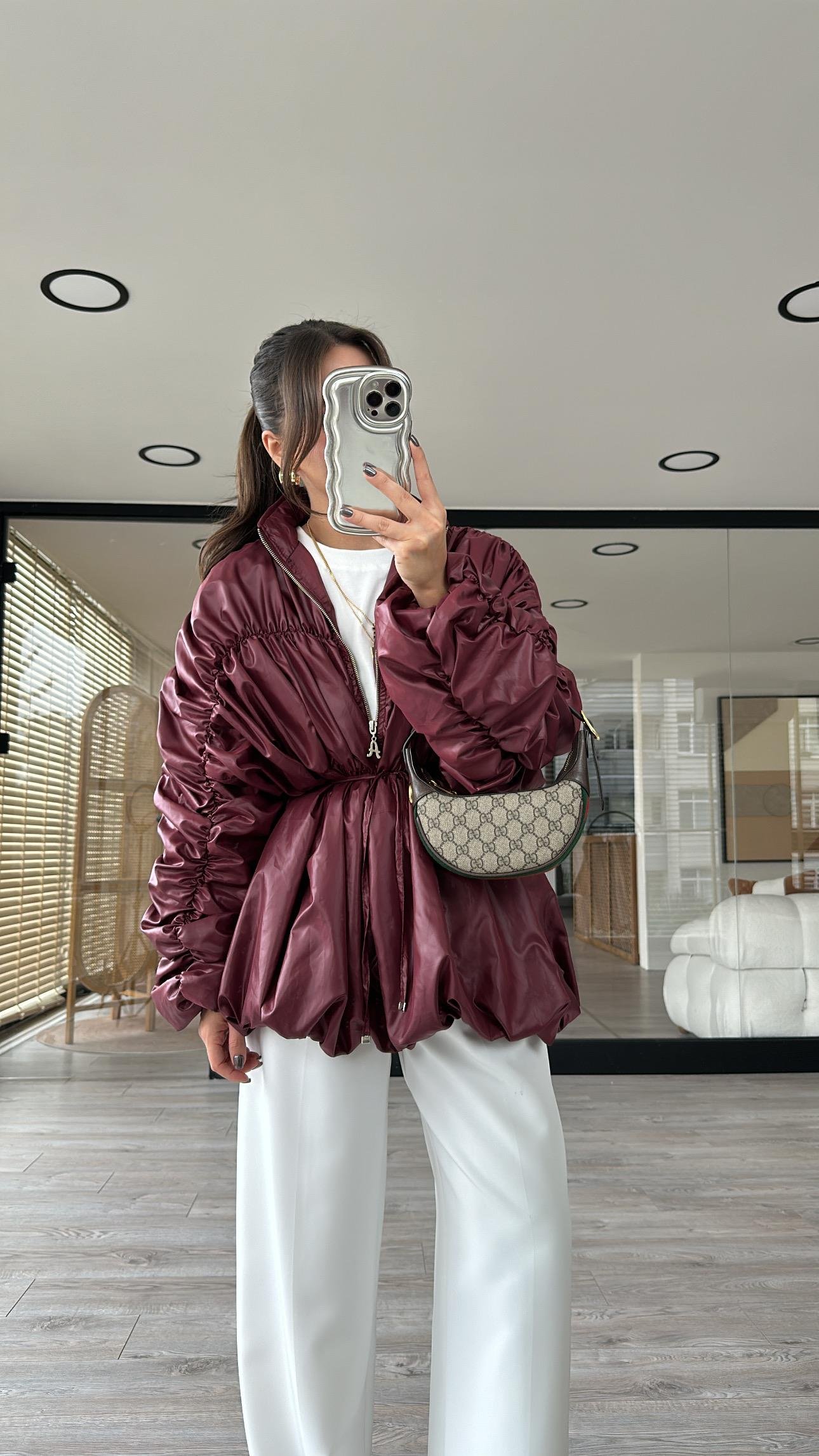 Bordo Ön Fermaurlı Büzgülü Yağmurluk 