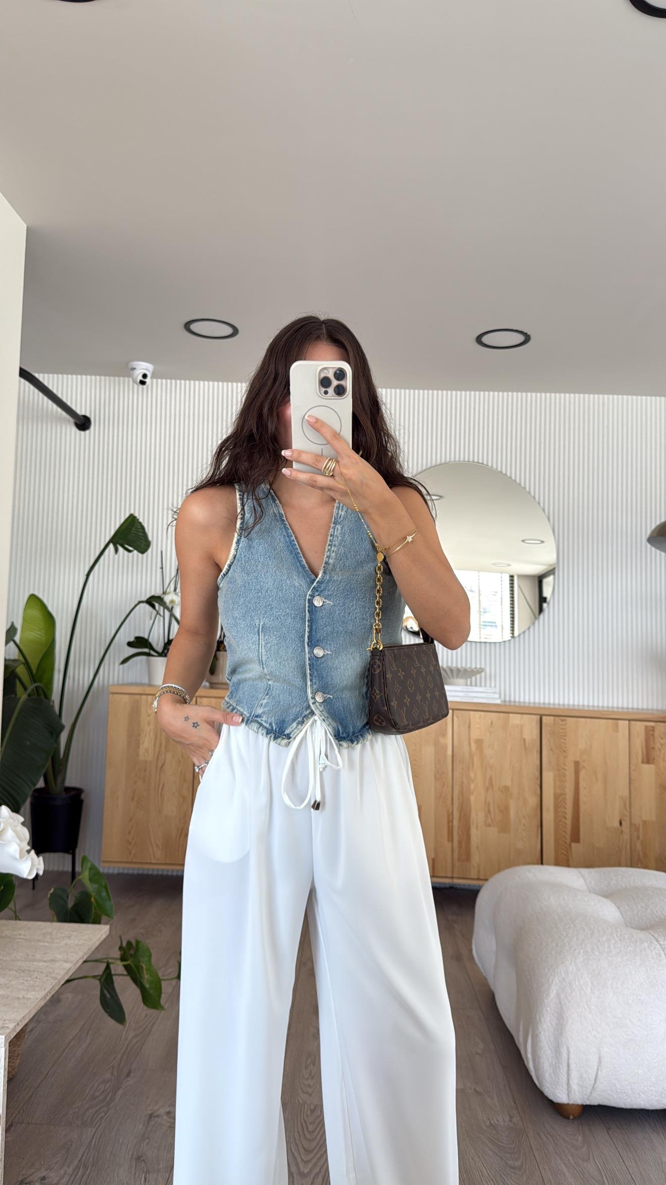 Buz Mavi Eskitmeli Düğmeli Jean Yelek