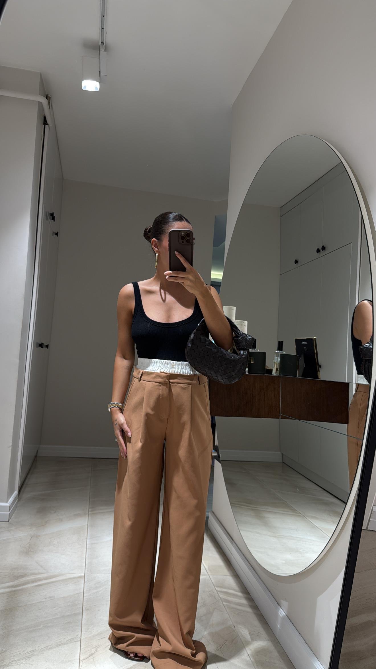 Camel Beyaz Lastik Bel Detaylı Bol Paça Pantolon