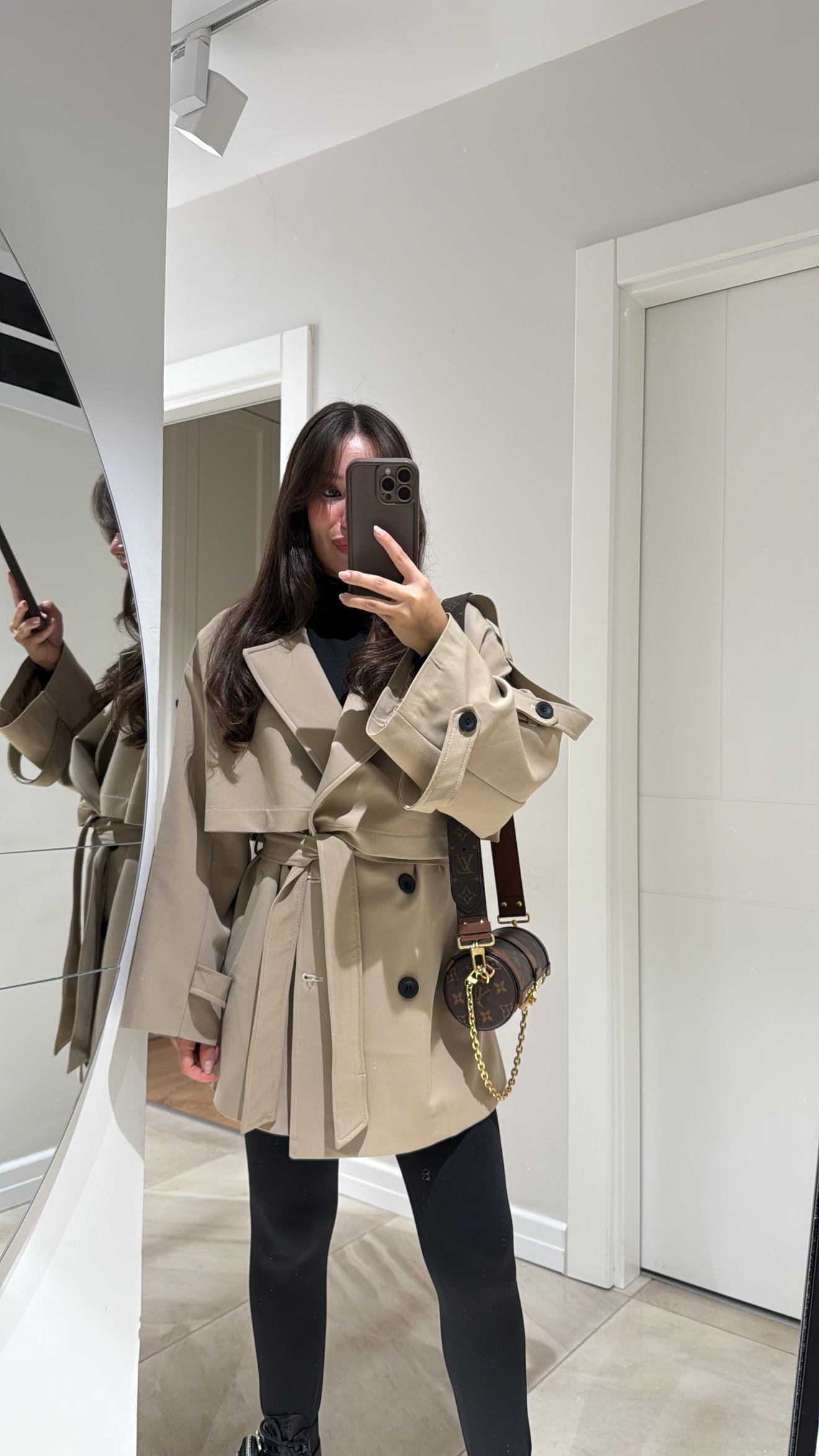 Camel Kuşaklı Oversize Kısa Trenç