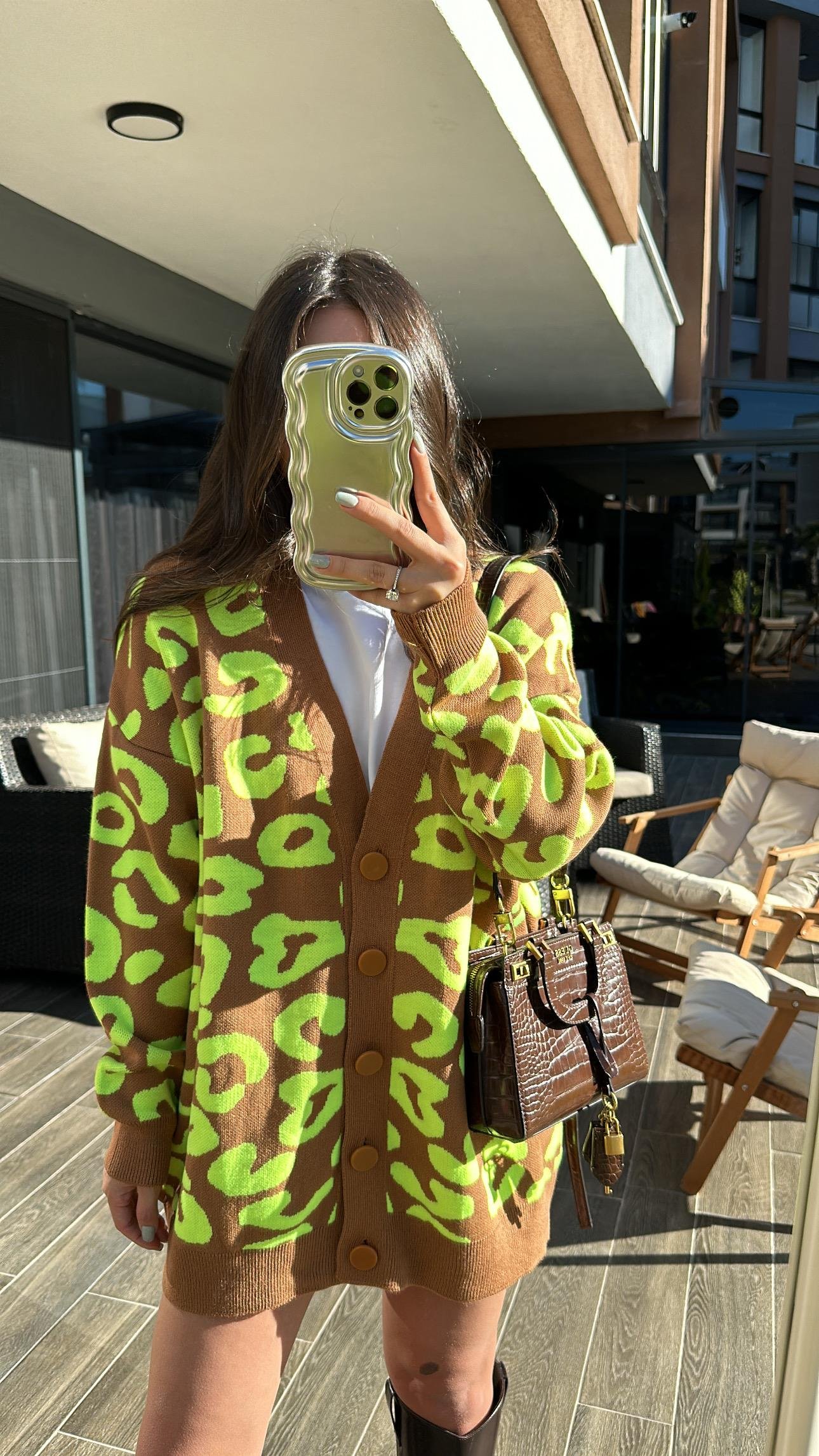 Camel Neon Sarı Desenli Düğmeli Hırka